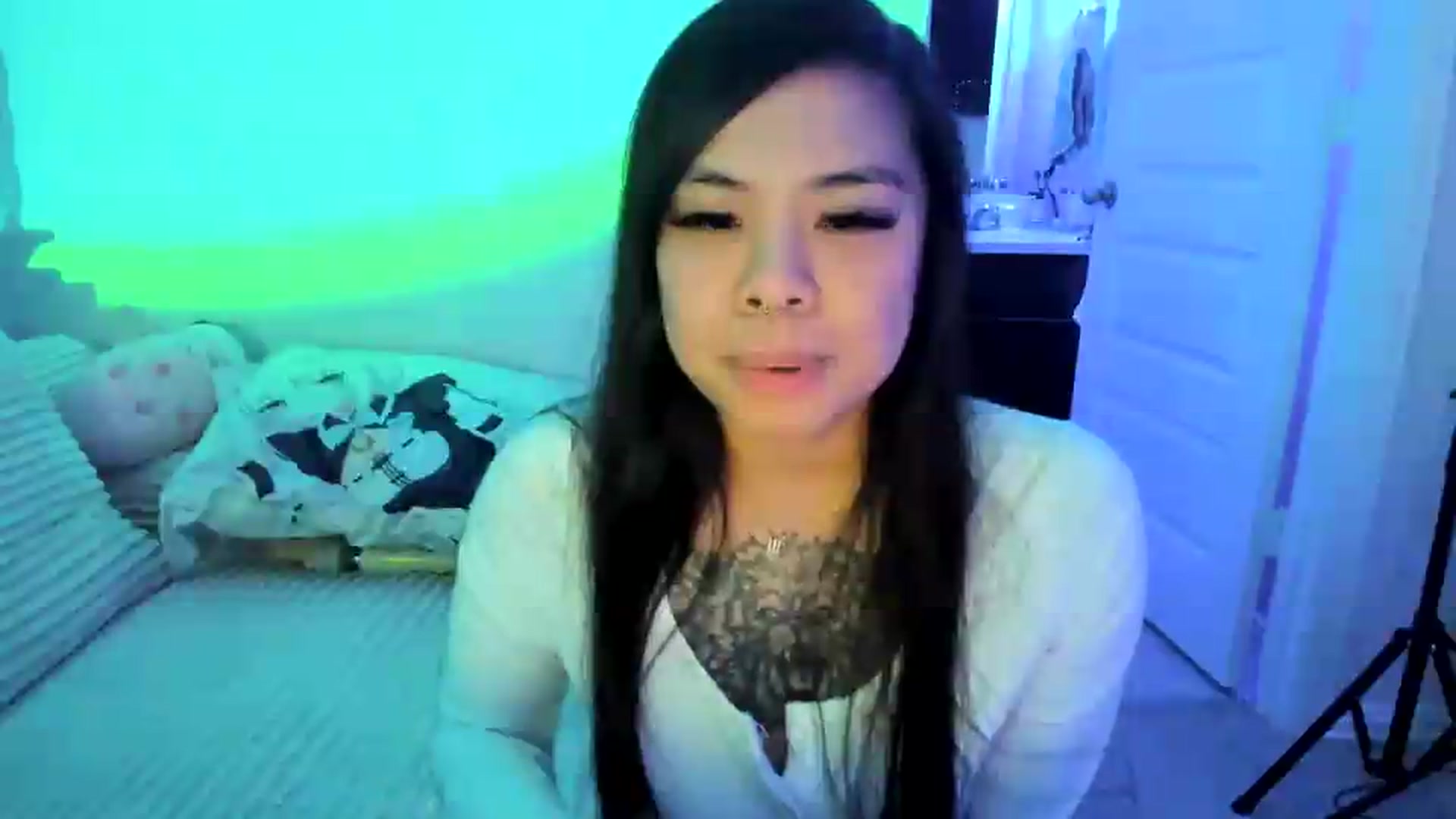 Gallery image thumbnail from dolllface's myfreecams stream on, 07/22/2026, 08:30 image 20 of 20