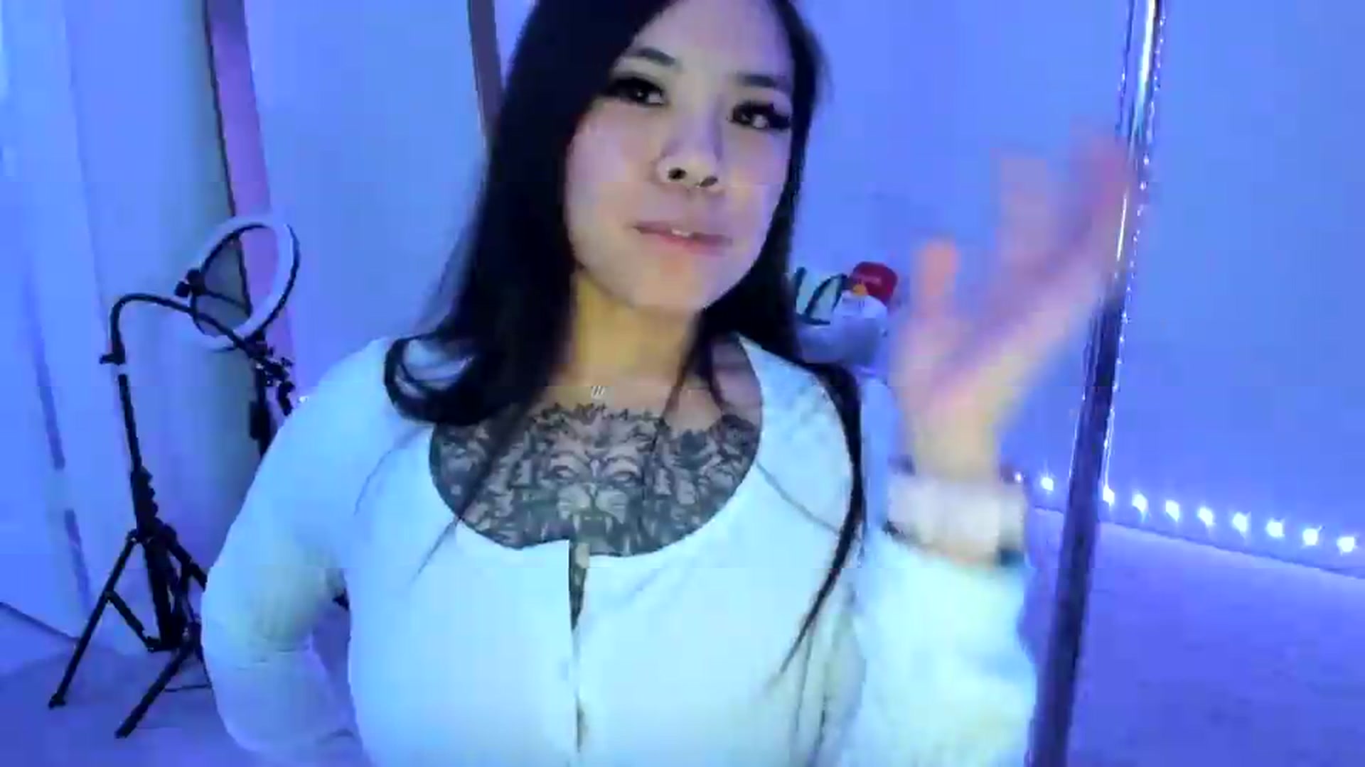 Gallery image thumbnail from dolllface's myfreecams stream on, 07/22/2026, 08:30 image 4 of 20