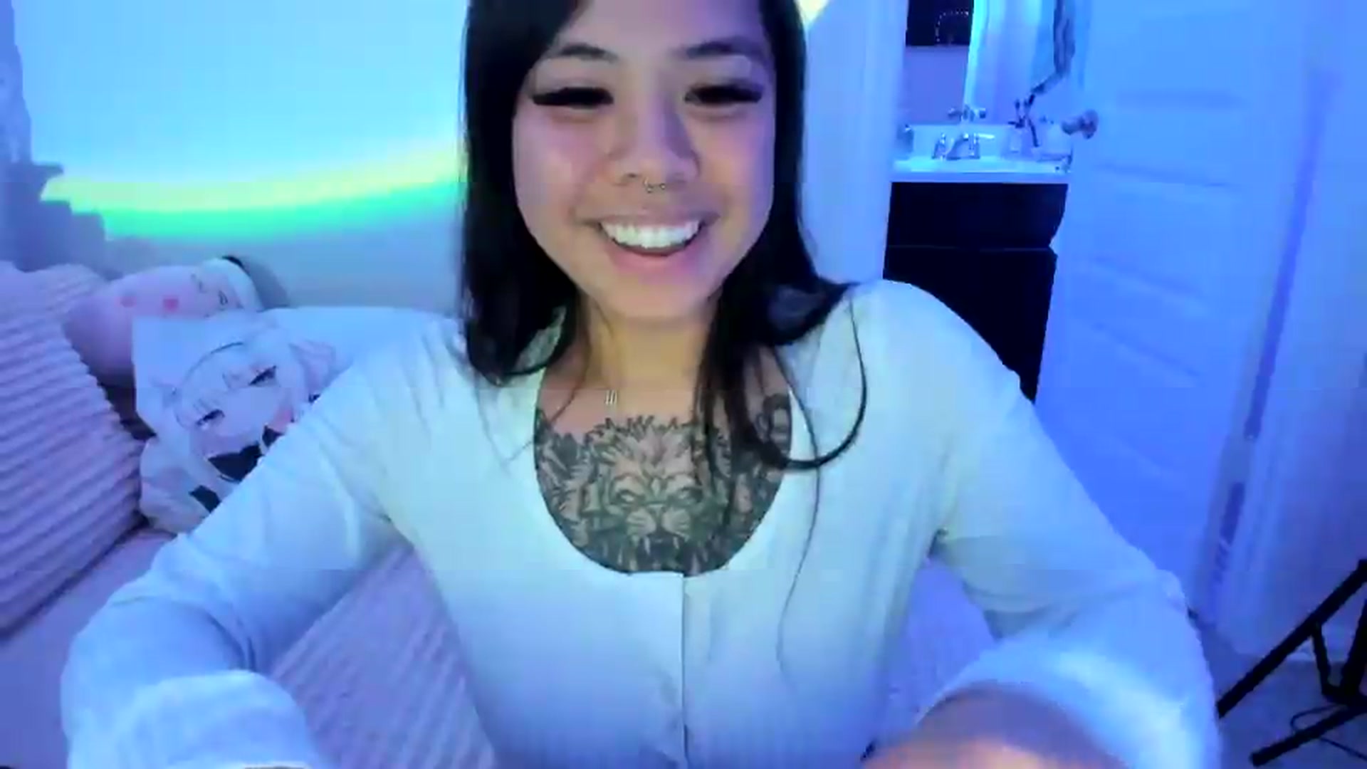 Gallery image thumbnail from dolllface's myfreecams stream on, 07/22/2026, 10:57 image 13 of 20