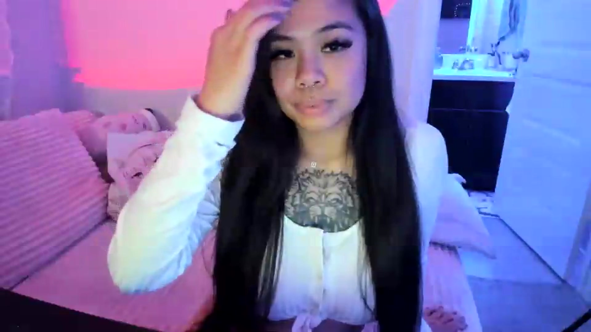 Gallery image thumbnail from dolllface's myfreecams stream on, 07/22/2026, 10:57 image 4 of 20
