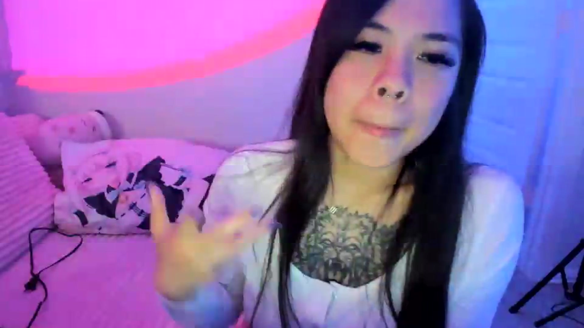 Gallery image thumbnail from dolllface's myfreecams stream on, 07/22/2026, 10:57 image 17 of 20