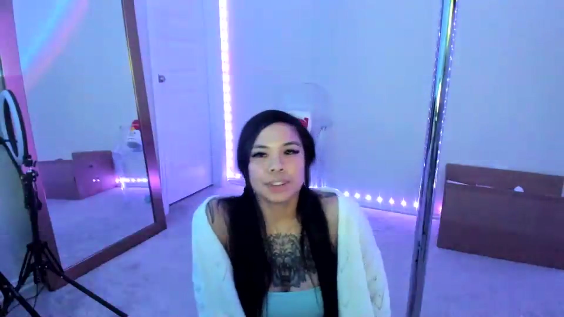 Gallery image thumbnail from dolllface's myfreecams stream on, 07/24/2026, 05:24 image 8 of 20