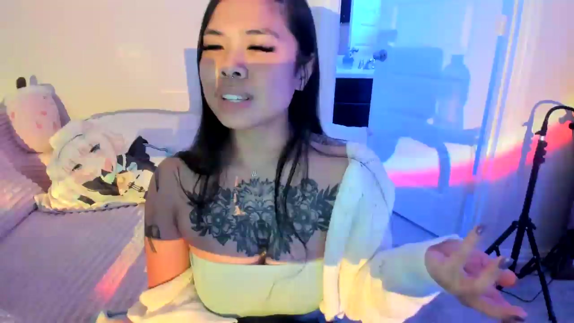 Gallery image thumbnail from dolllface's myfreecams stream on, 07/24/2026, 09:19 image 13 of 20