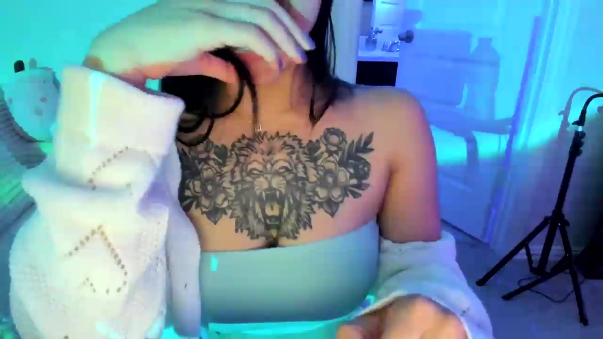 Gallery image thumbnail from dolllface's myfreecams stream on, 07/24/2026, 09:19 image 17 of 20