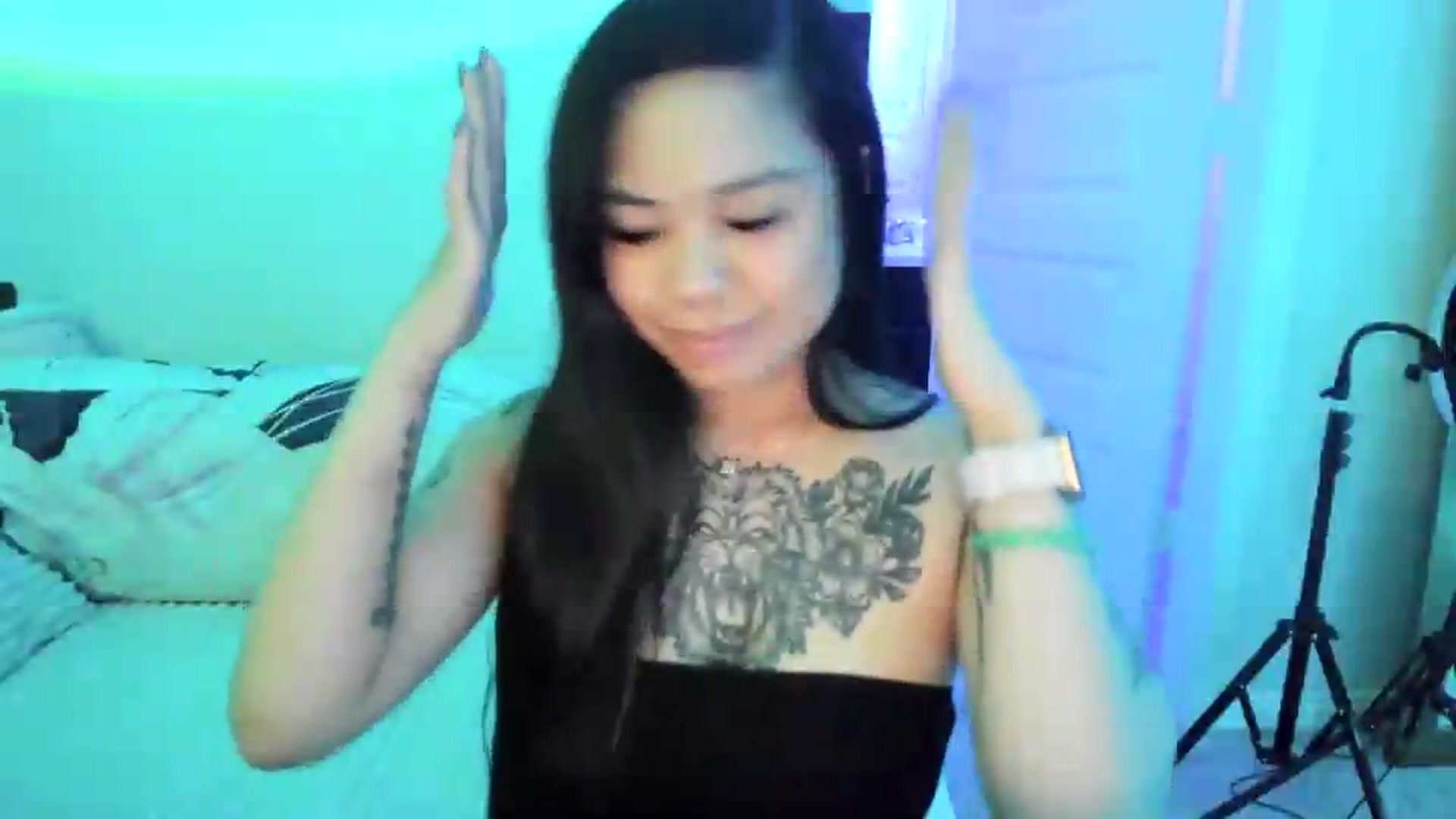 Gallery image thumbnail from dolllface's myfreecams stream on, 07/26/2026, 04:43 image 2 of 20