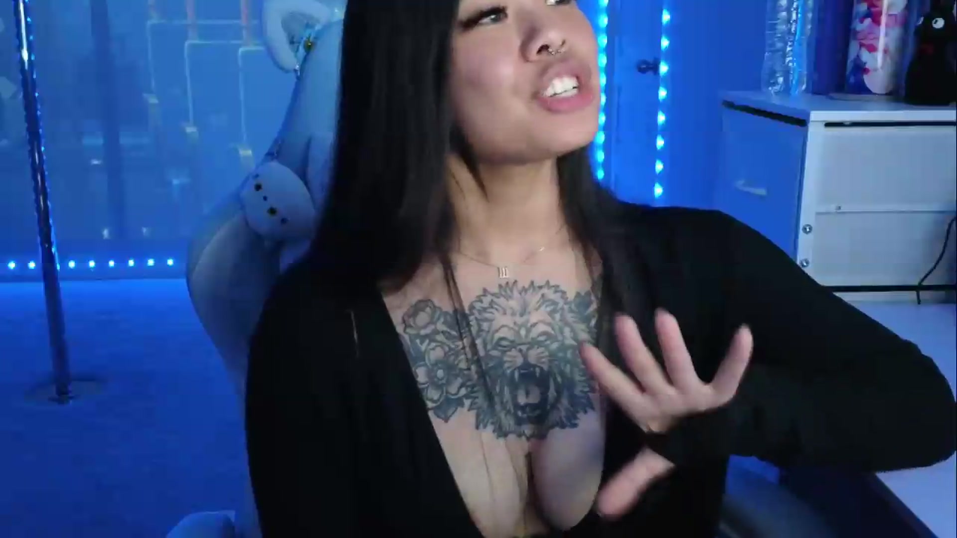 Gallery image thumbnail from dolllface's myfreecams stream on, 08/01/2026, 11:11 image 4 of 20