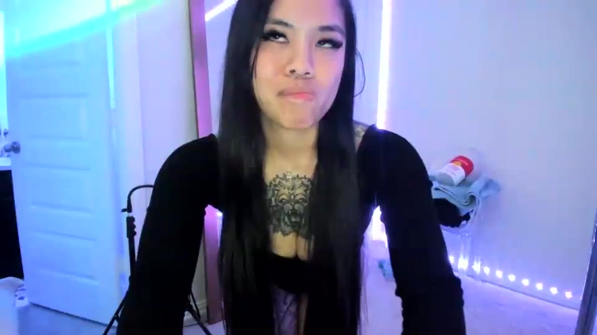 Gallery image thumbnail from dolllface's myfreecams stream on, 08/02/2026, 09:44 image 12 of 20