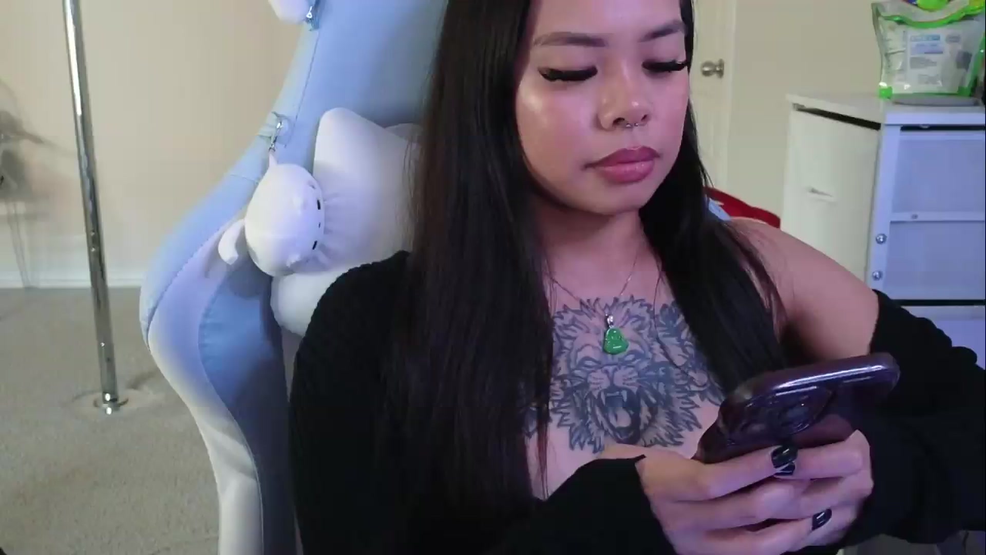 Gallery image thumbnail from dolllface's myfreecams stream on, 08/02/2026, 23:34 image 3 of 20