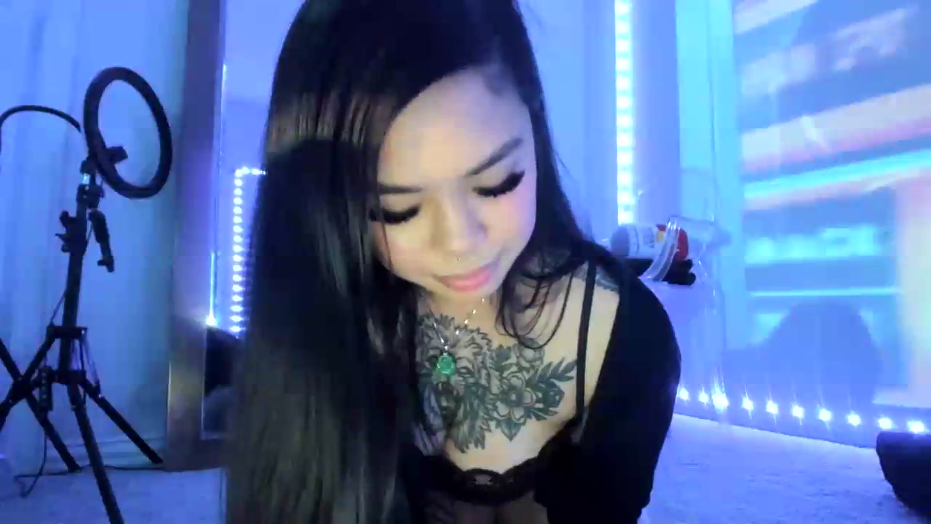 Gallery image thumbnail from dolllface's myfreecams stream on, 08/03/2026, 09:03 image 7 of 20