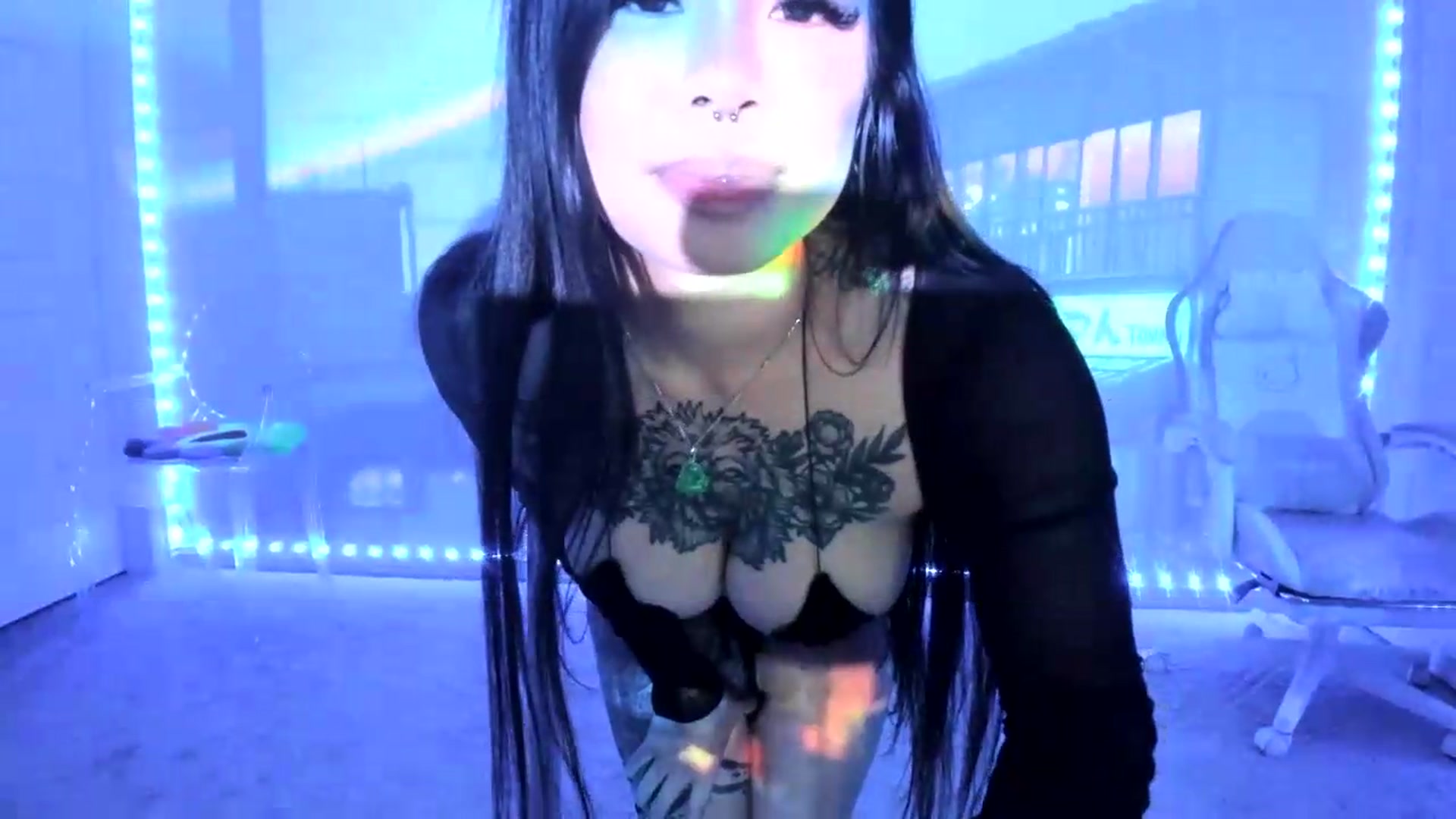 Gallery image thumbnail from dolllface's myfreecams stream on, 08/08/2026, 09:09 image 4 of 20