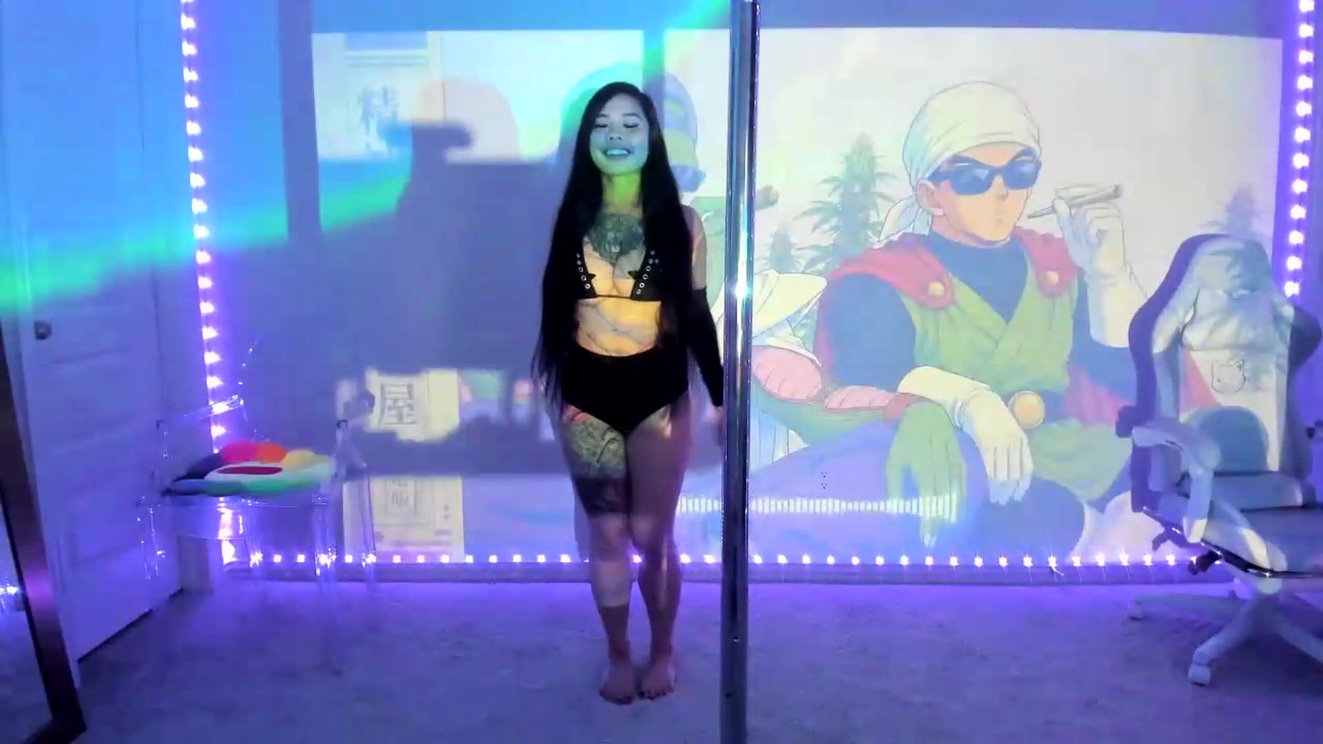 Gallery image thumbnail from dolllface's myfreecams stream on, 08/09/2026, 12:48 image 18 of 20