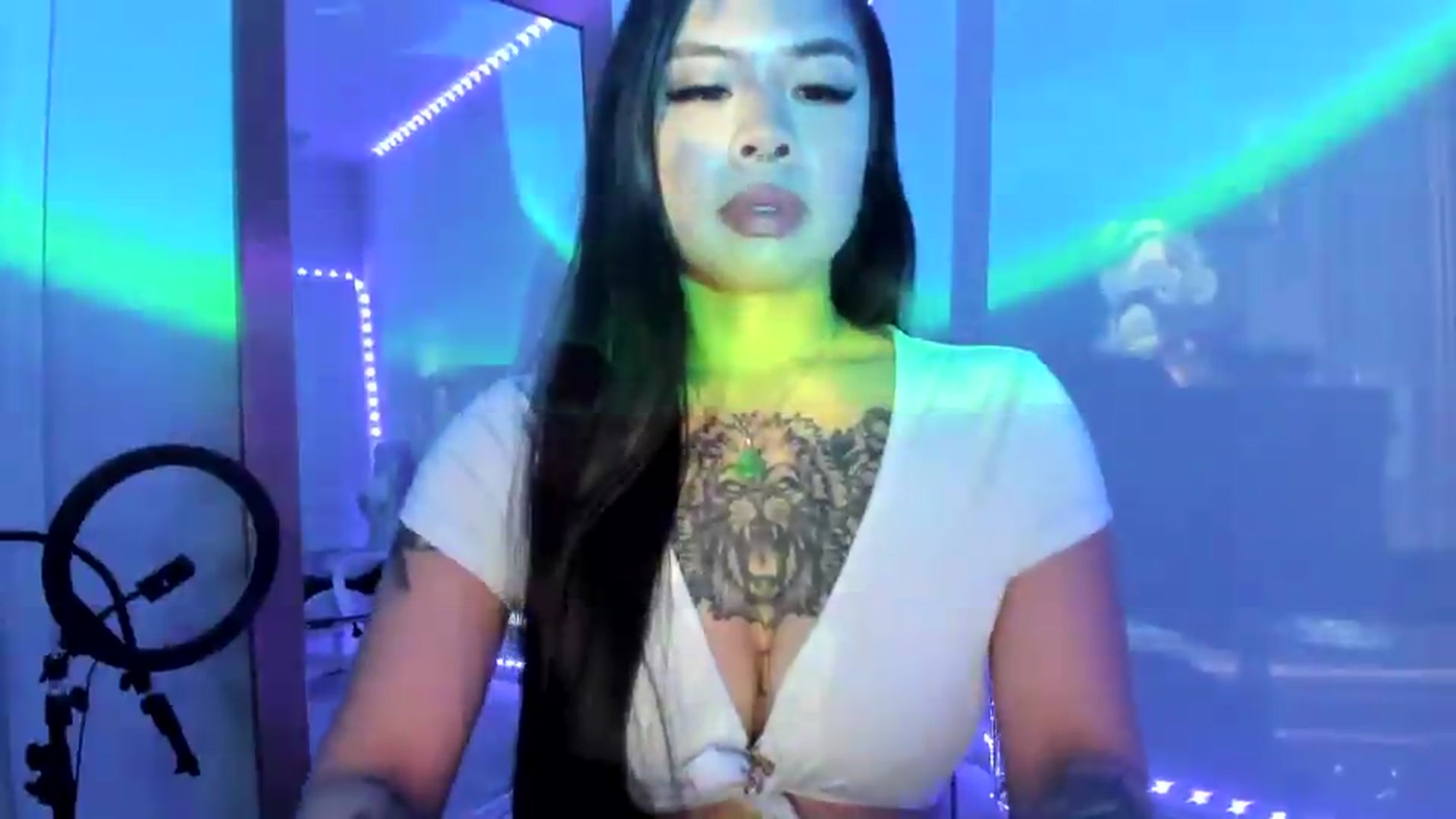 Gallery image thumbnail from dolllface's myfreecams stream on, 08/10/2026, 07:02 image 2 of 20