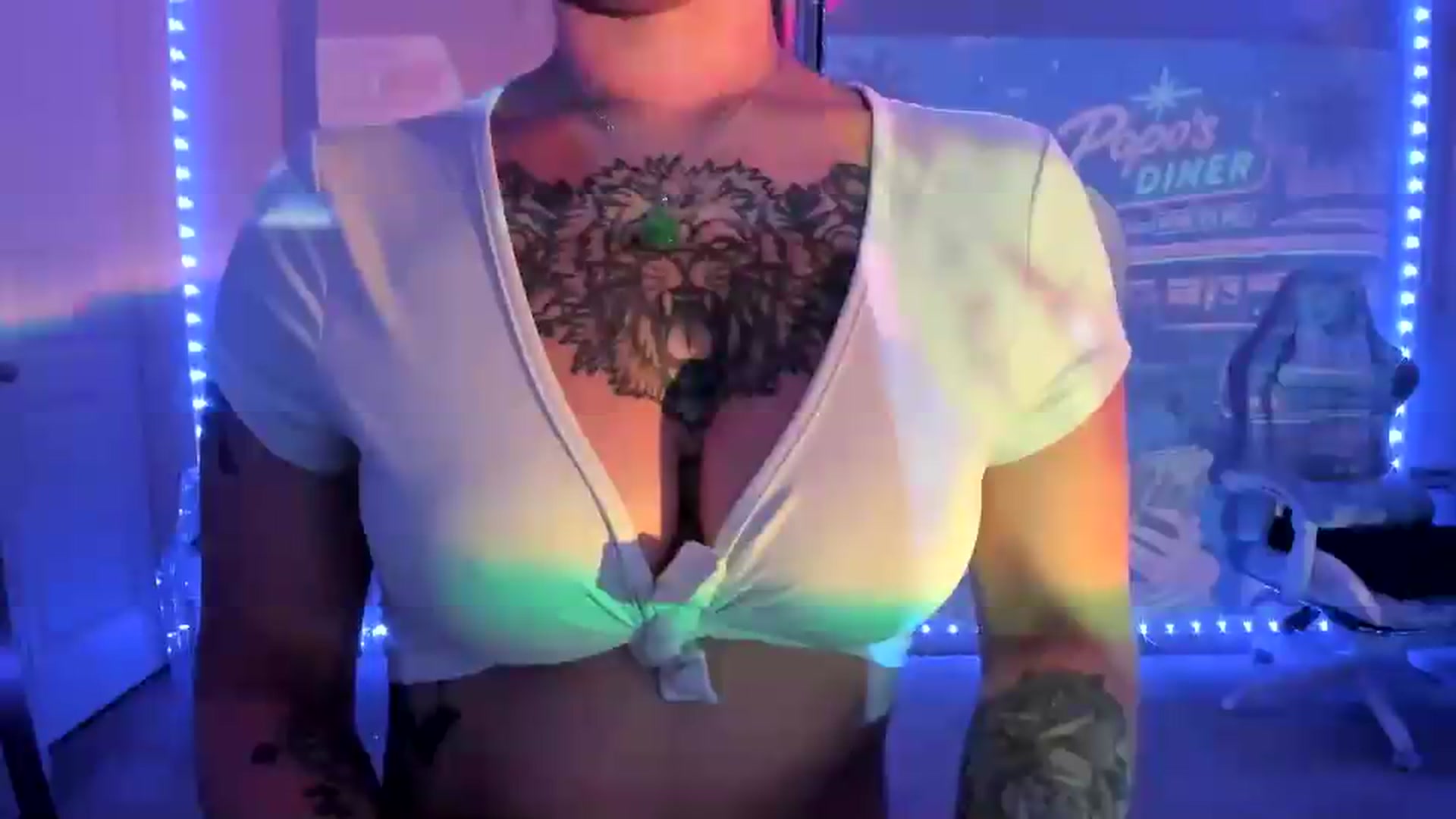 Gallery image thumbnail from dolllface's myfreecams stream on, 08/10/2026, 09:08 image 19 of 20