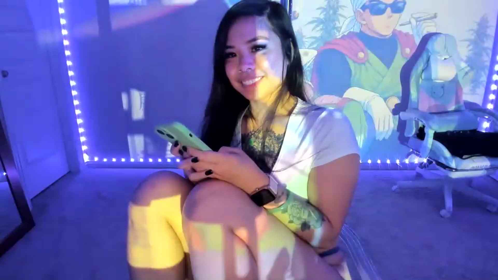 Gallery image thumbnail from dolllface's myfreecams stream on, 08/10/2026, 10:37 image 13 of 20