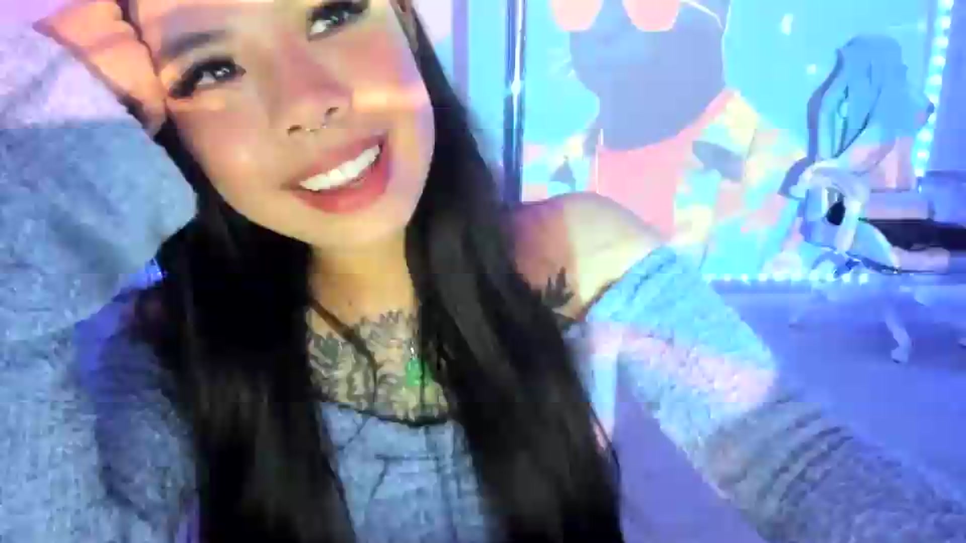 Gallery image thumbnail from dolllface's myfreecams stream on, 08/11/2026, 05:43 image 6 of 20