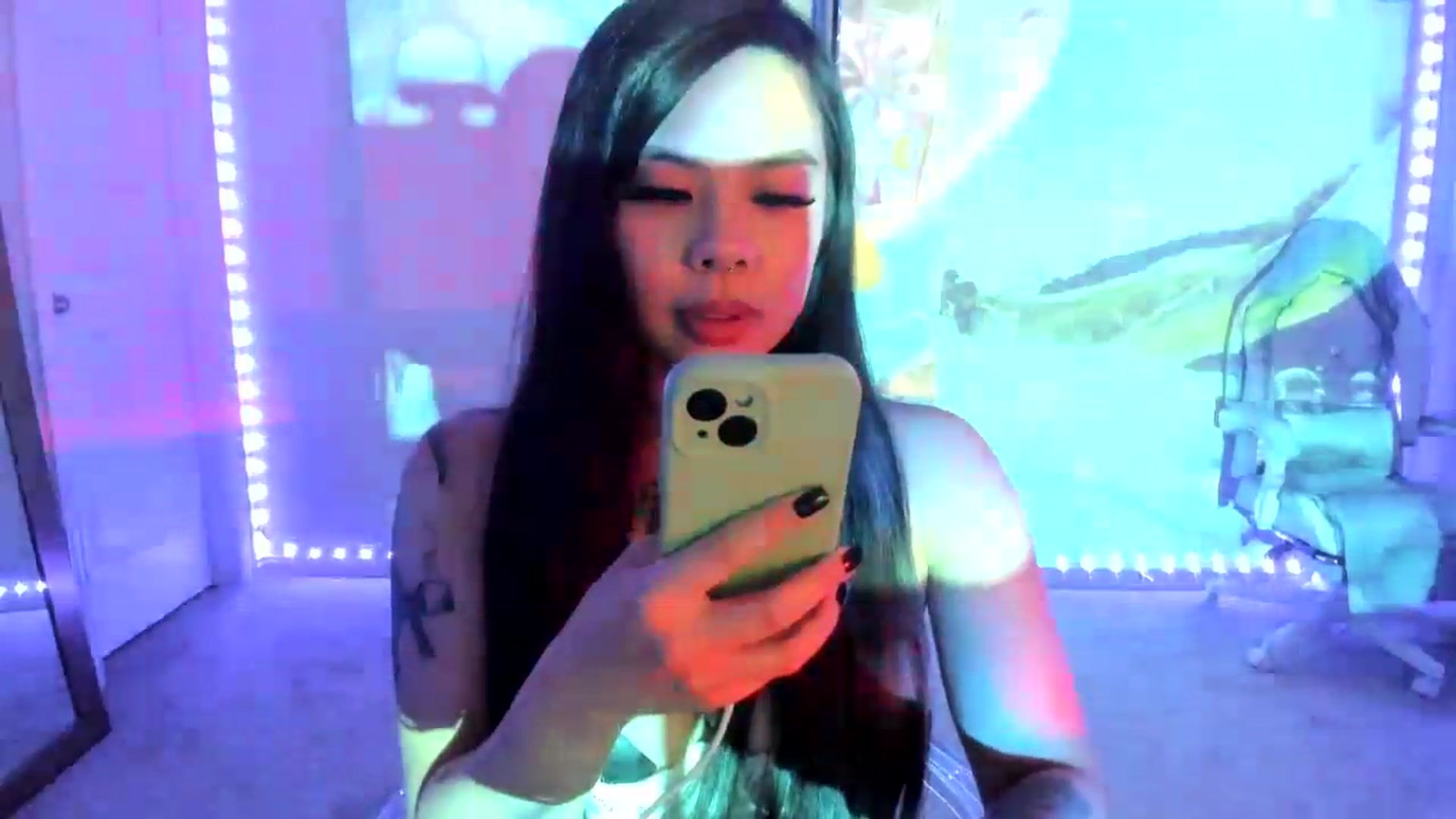 Gallery image thumbnail from dolllface's myfreecams stream on, 08/12/2026, 03:23 image 14 of 20