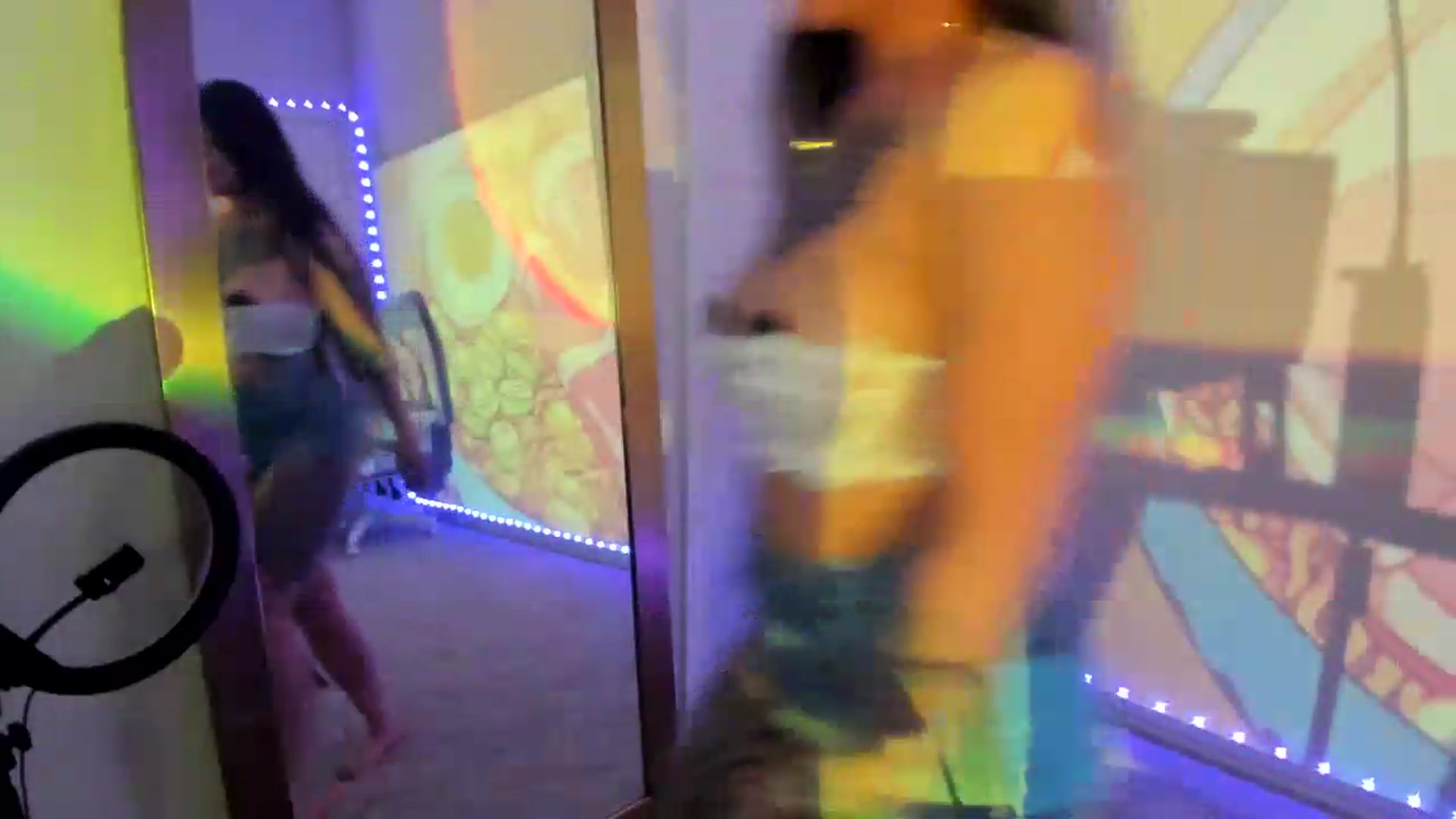 Gallery image thumbnail from dolllface's myfreecams stream on, 08/12/2026, 06:11 image 5 of 20