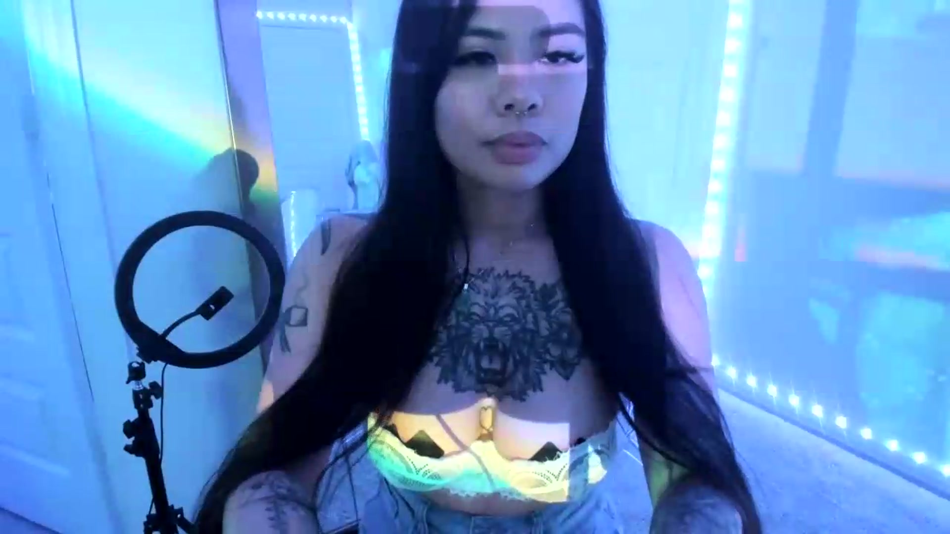 Gallery image thumbnail from dolllface's myfreecams stream on, 08/12/2026, 06:47 image 5 of 20