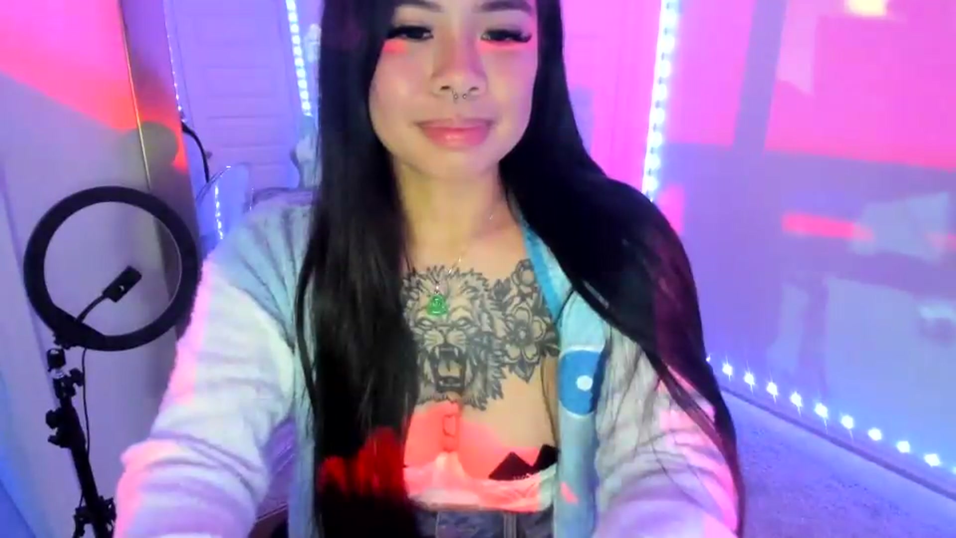 Gallery image thumbnail from dolllface's myfreecams stream on, 08/12/2026, 12:49 image 14 of 20