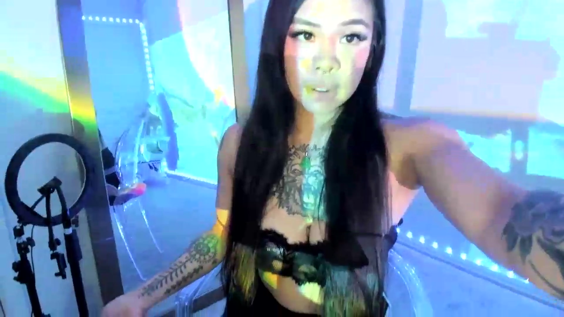 Gallery image thumbnail from dolllface's myfreecams stream on, 08/13/2026, 01:47 image 15 of 20
