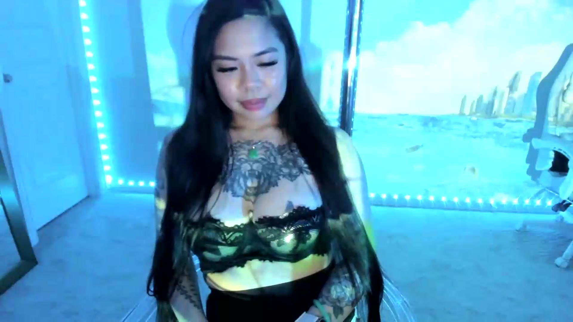 Gallery image thumbnail from dolllface's myfreecams stream on, 08/13/2026, 05:54 image 13 of 20