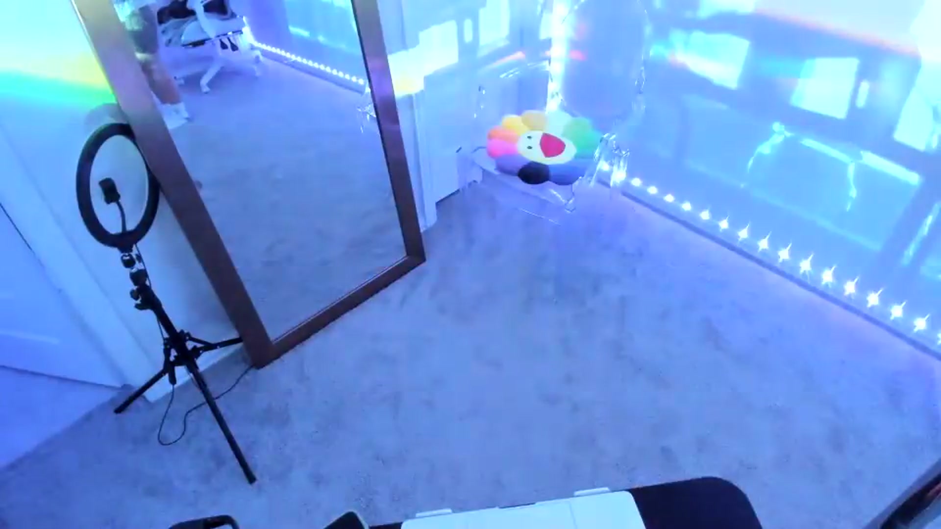 Gallery image thumbnail from dolllface's myfreecams stream on, 08/14/2026, 08:52 image 14 of 20