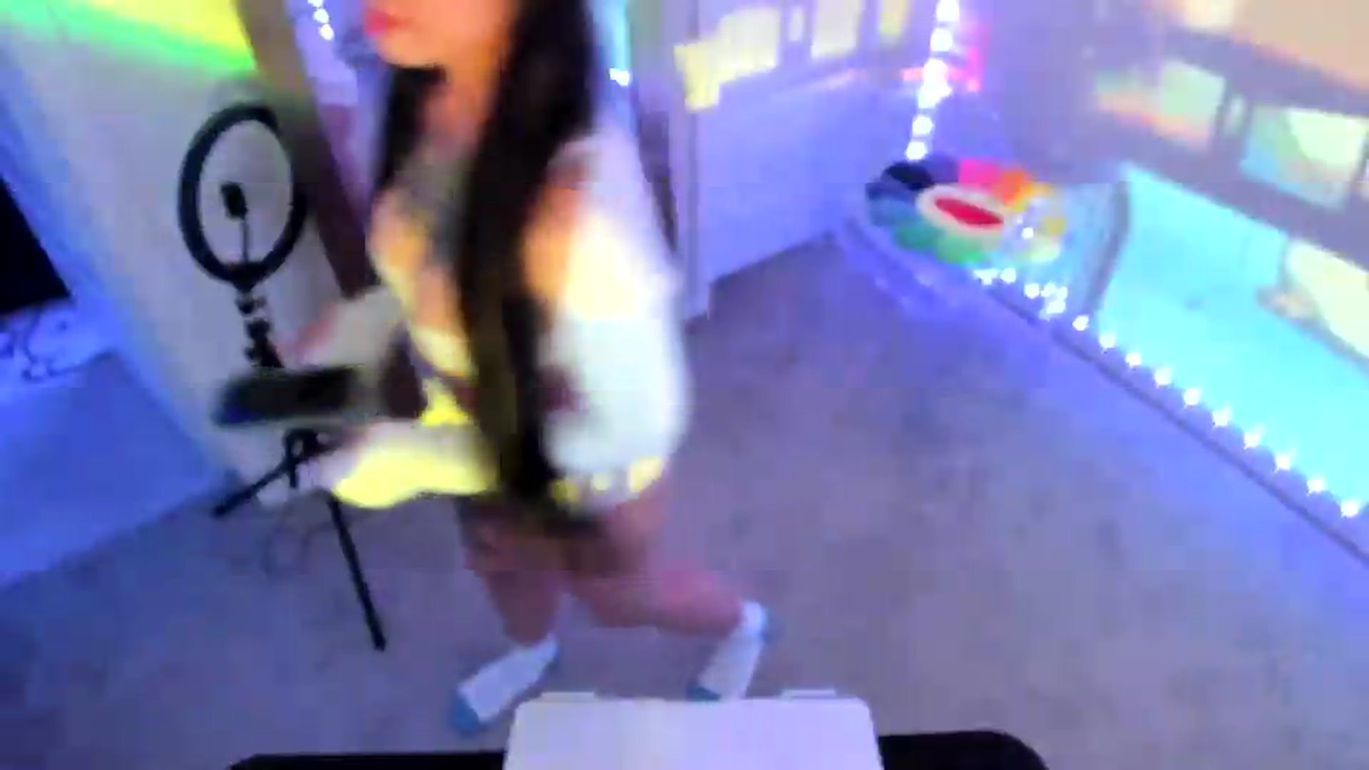 Gallery image thumbnail from dolllface's myfreecams stream on, 08/14/2026, 10:04 image 2 of 20