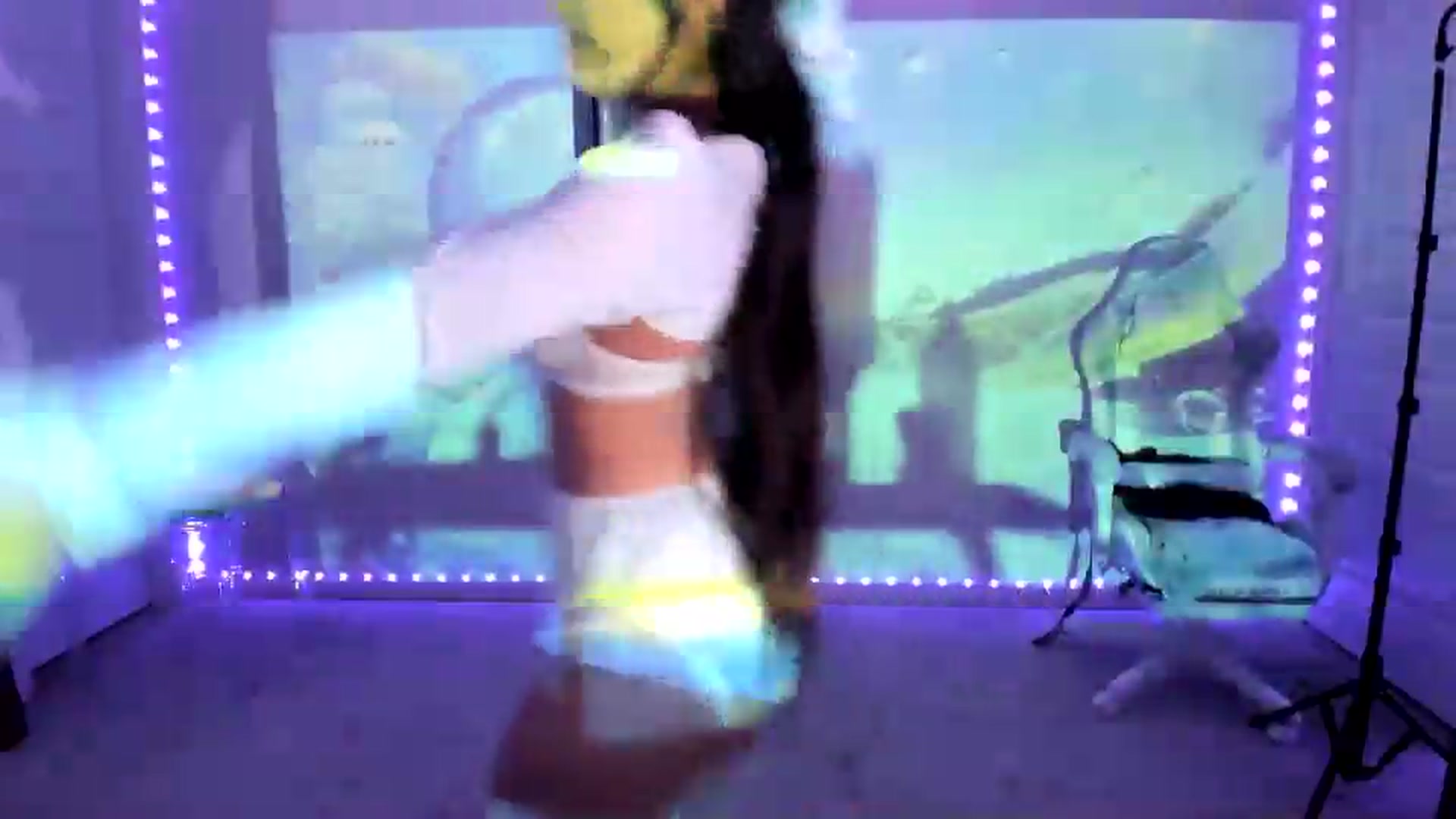 Gallery image thumbnail from dolllface's myfreecams stream on, 08/14/2026, 13:46 image 9 of 20