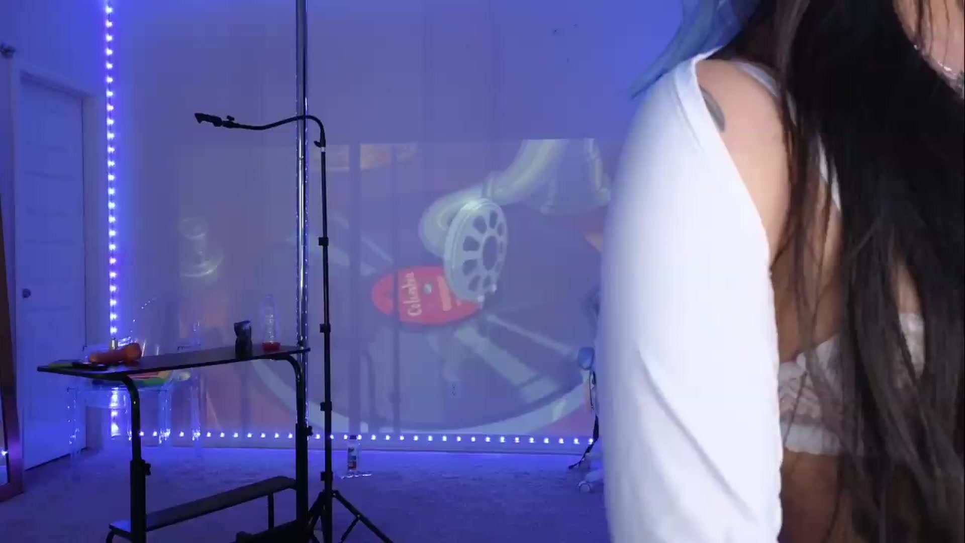 Gallery image thumbnail from dolllface's myfreecams stream on, 08/14/2026, 13:57 image 14 of 20