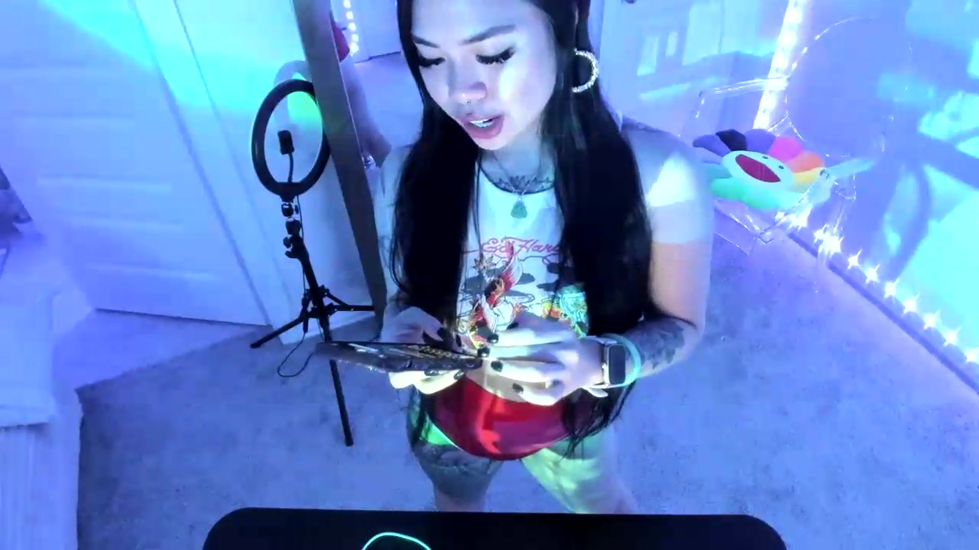 Gallery image thumbnail from dolllface's myfreecams stream on, 08/15/2026, 06:13 image 6 of 20