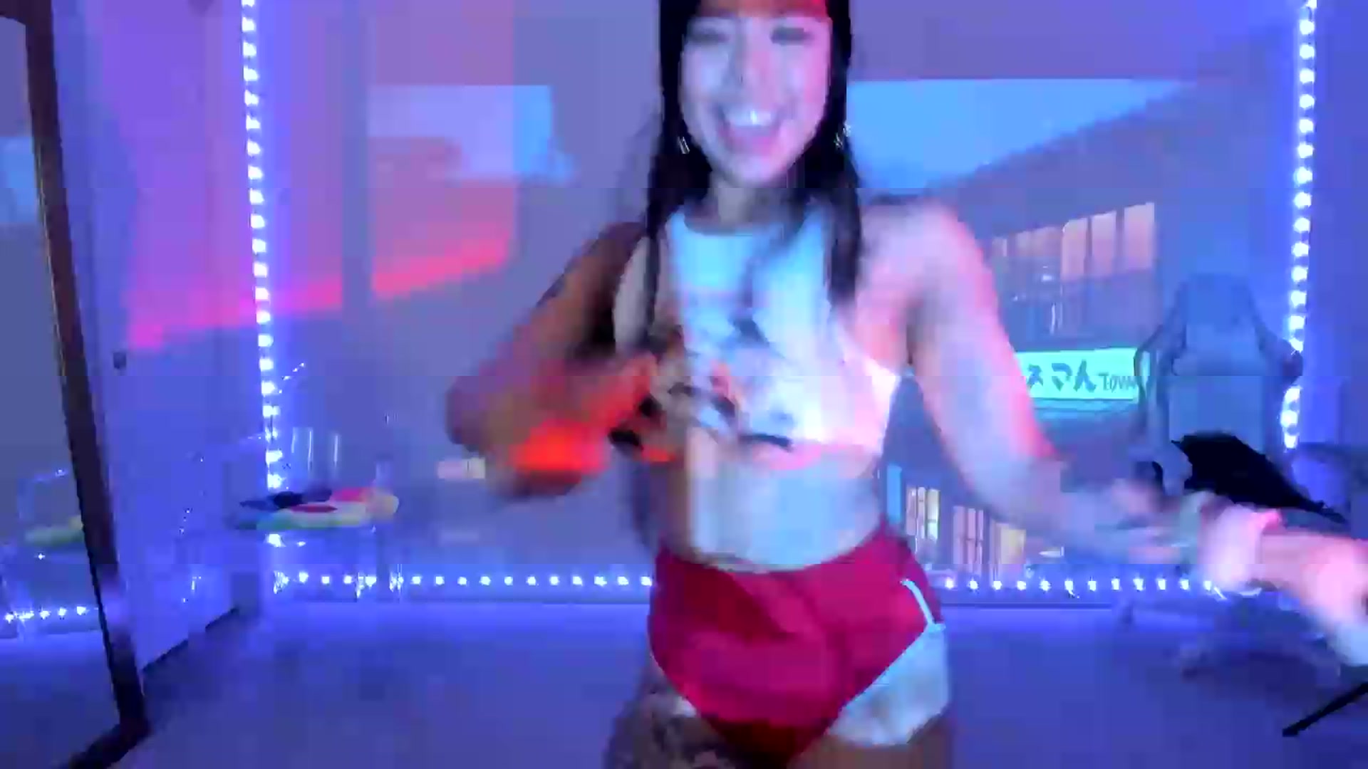 Gallery image thumbnail from dolllface's myfreecams stream on, 08/15/2026, 14:24 image 20 of 20