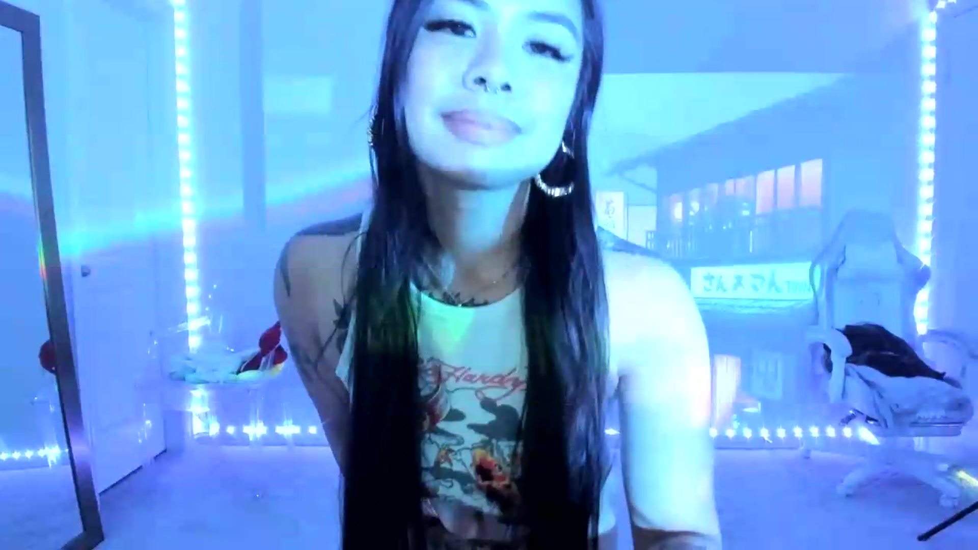Gallery image thumbnail from dolllface's myfreecams stream on, 08/15/2026, 14:24 image 13 of 20