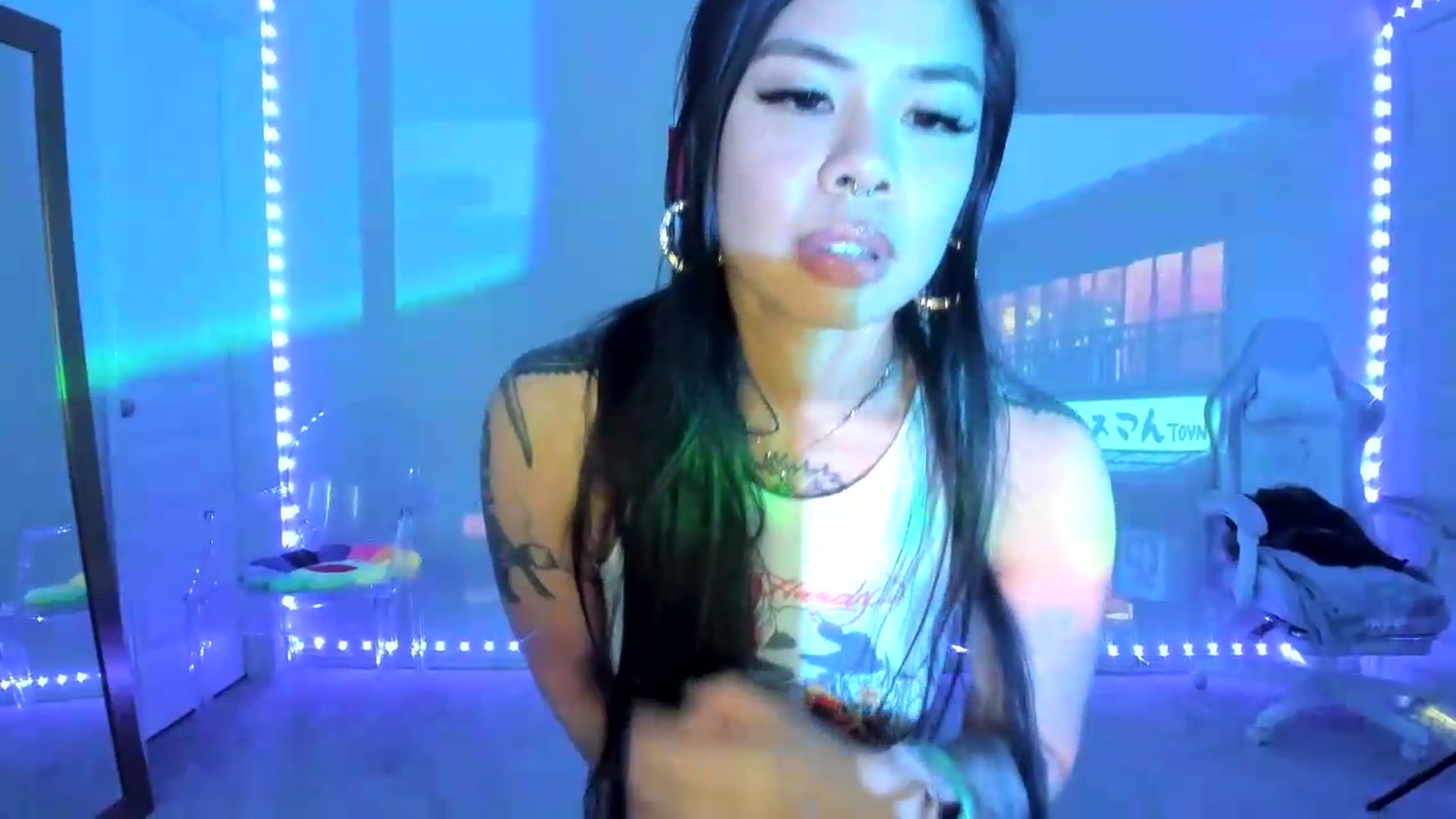 Gallery image thumbnail from dolllface's myfreecams stream on, 08/15/2026, 14:24 image 16 of 20