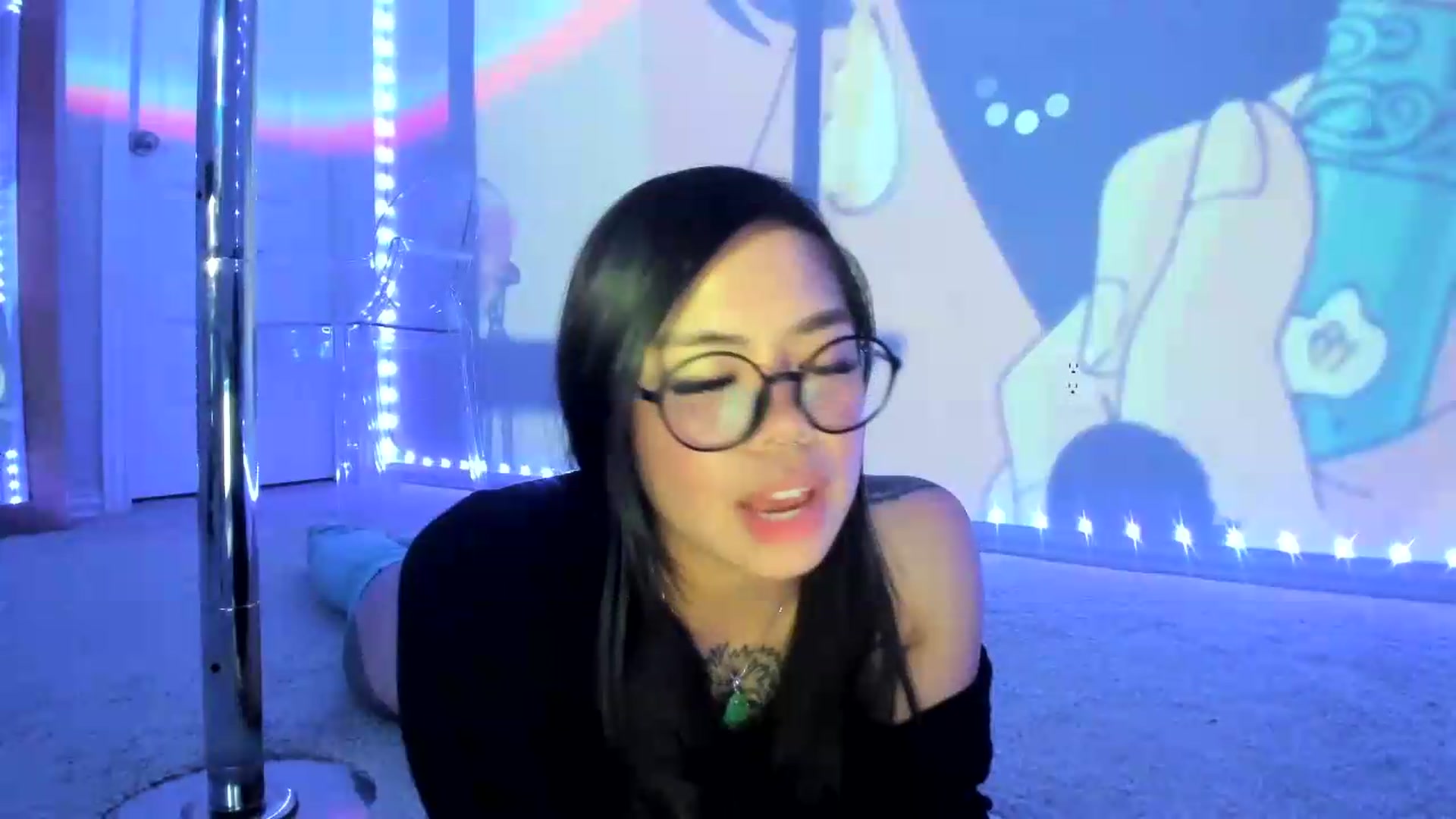 Gallery image thumbnail from dolllface's myfreecams stream on, 08/16/2026, 11:31 image 3 of 20