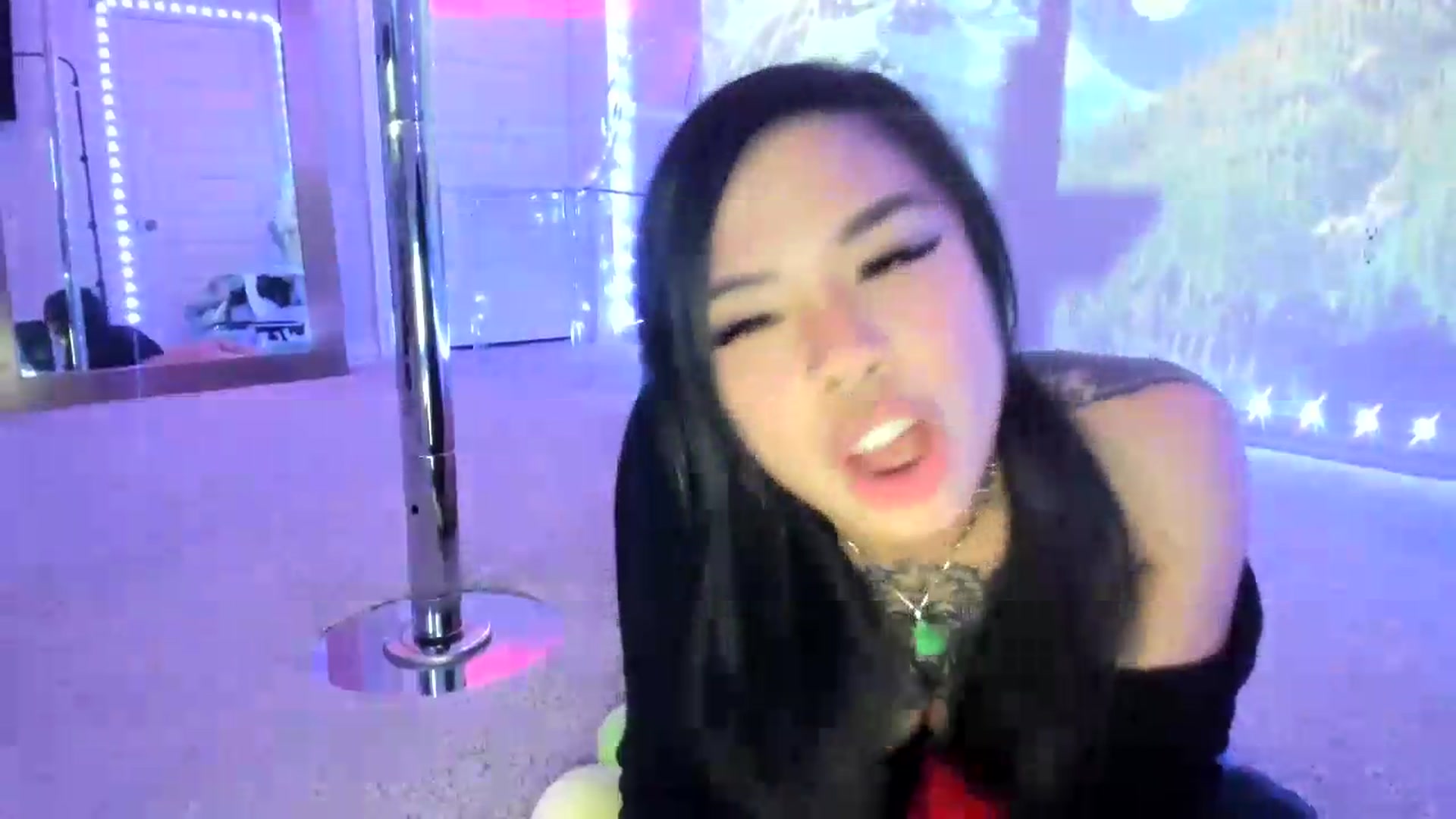 Gallery image thumbnail from dolllface's myfreecams stream on, 08/16/2026, 12:30 image 2 of 20