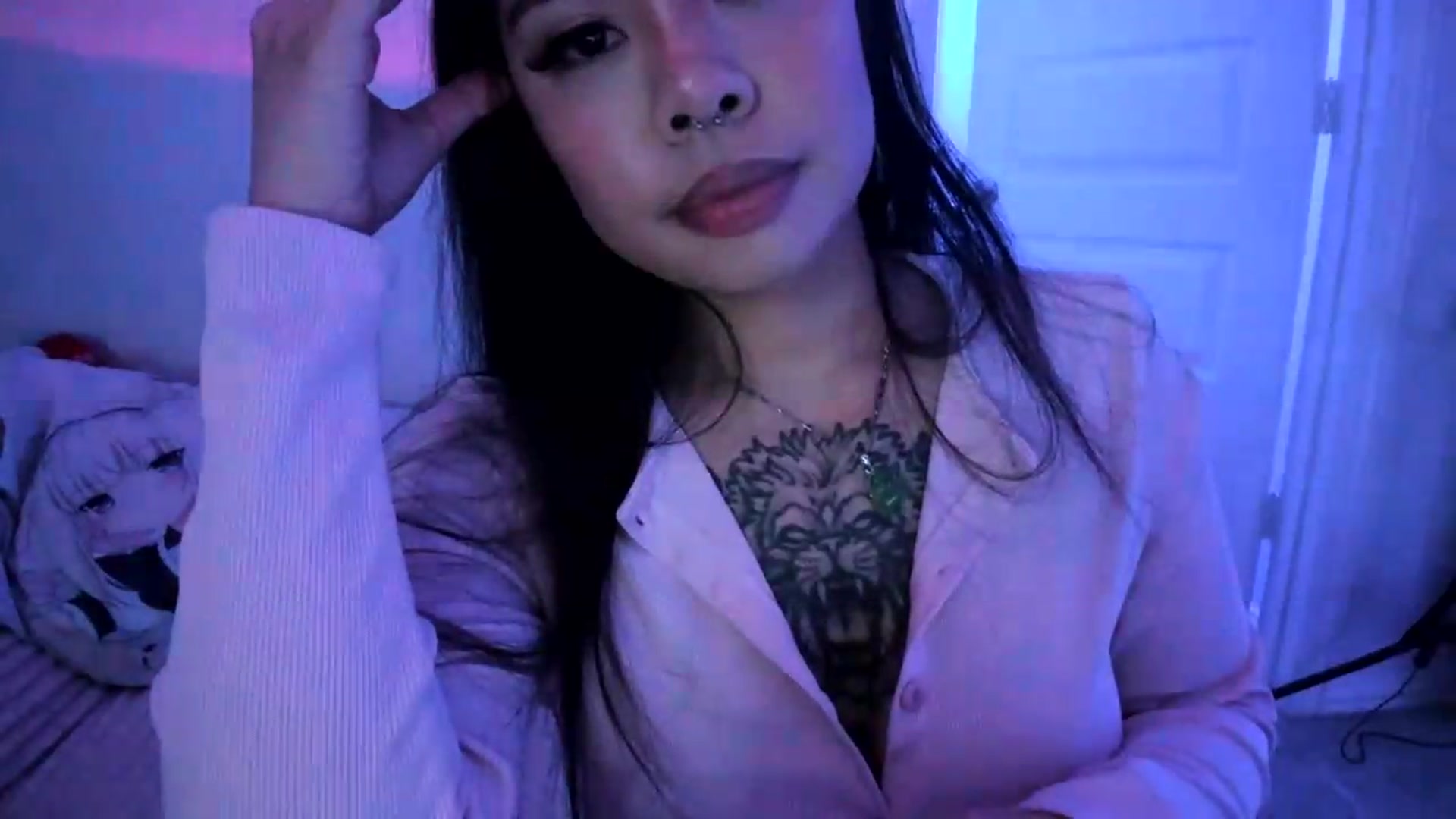 Gallery image thumbnail from dolllface's myfreecams stream on, 08/17/2026, 03:06 image 2 of 20