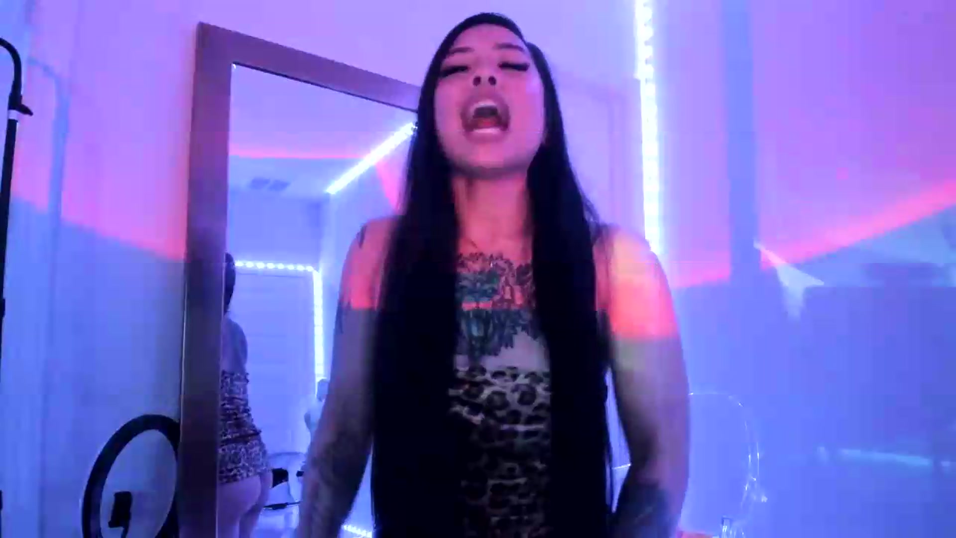 Gallery image thumbnail from dolllface's myfreecams stream on, 08/18/2026, 07:11 image 7 of 20