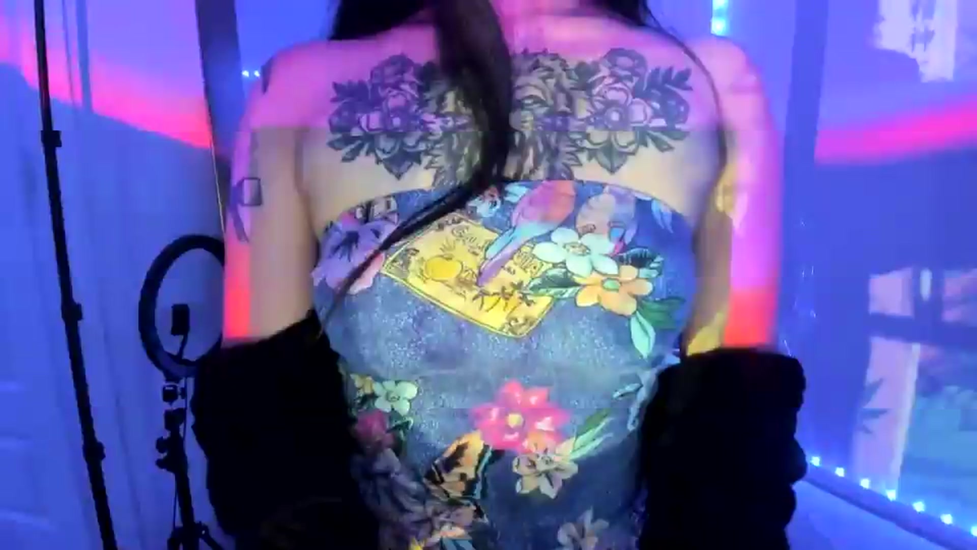 Gallery image thumbnail from dolllface's myfreecams stream on, 08/19/2026, 04:08 image 14 of 20