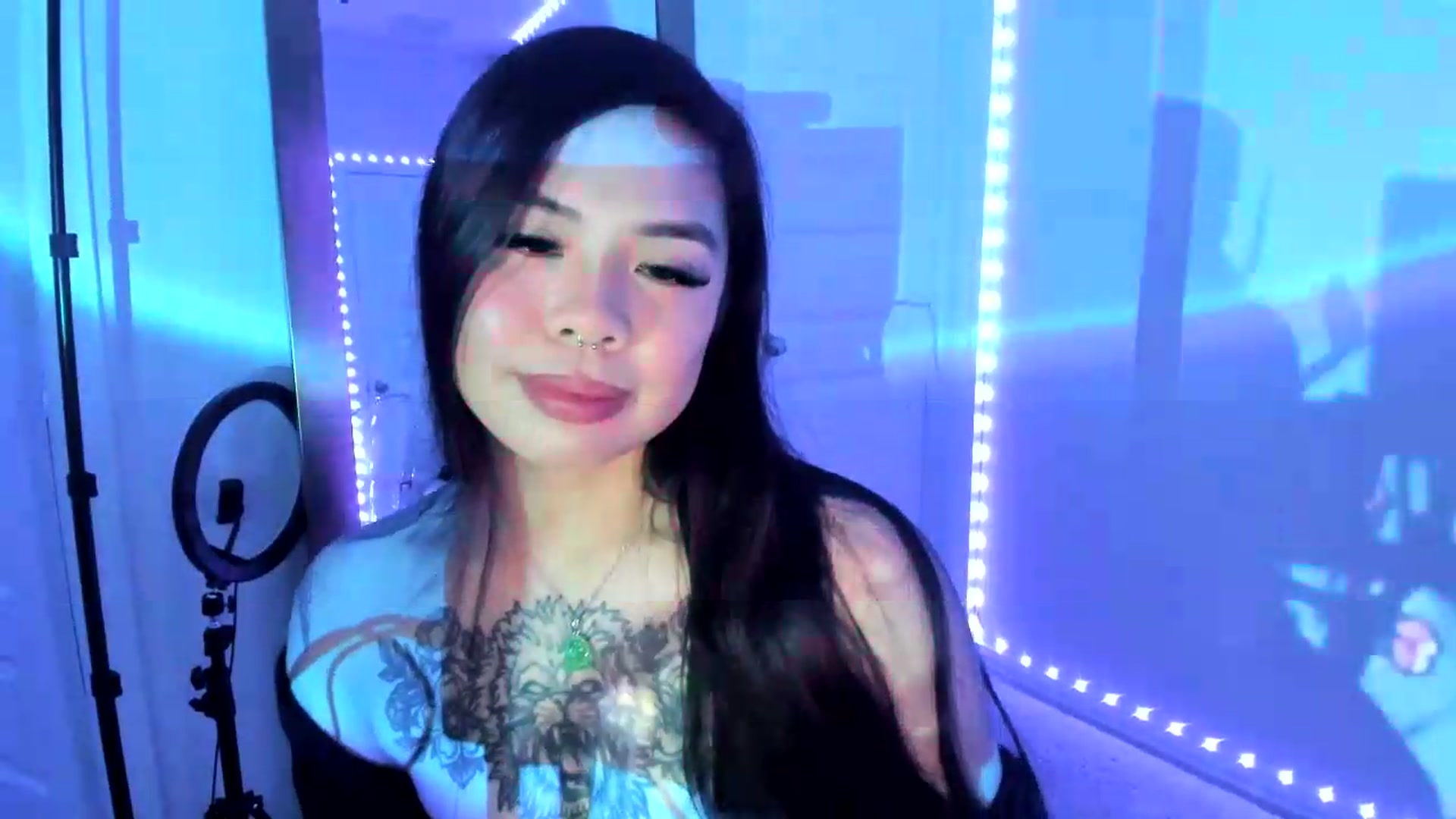 Gallery image thumbnail from dolllface's myfreecams stream on, 08/19/2026, 04:44 image 19 of 20