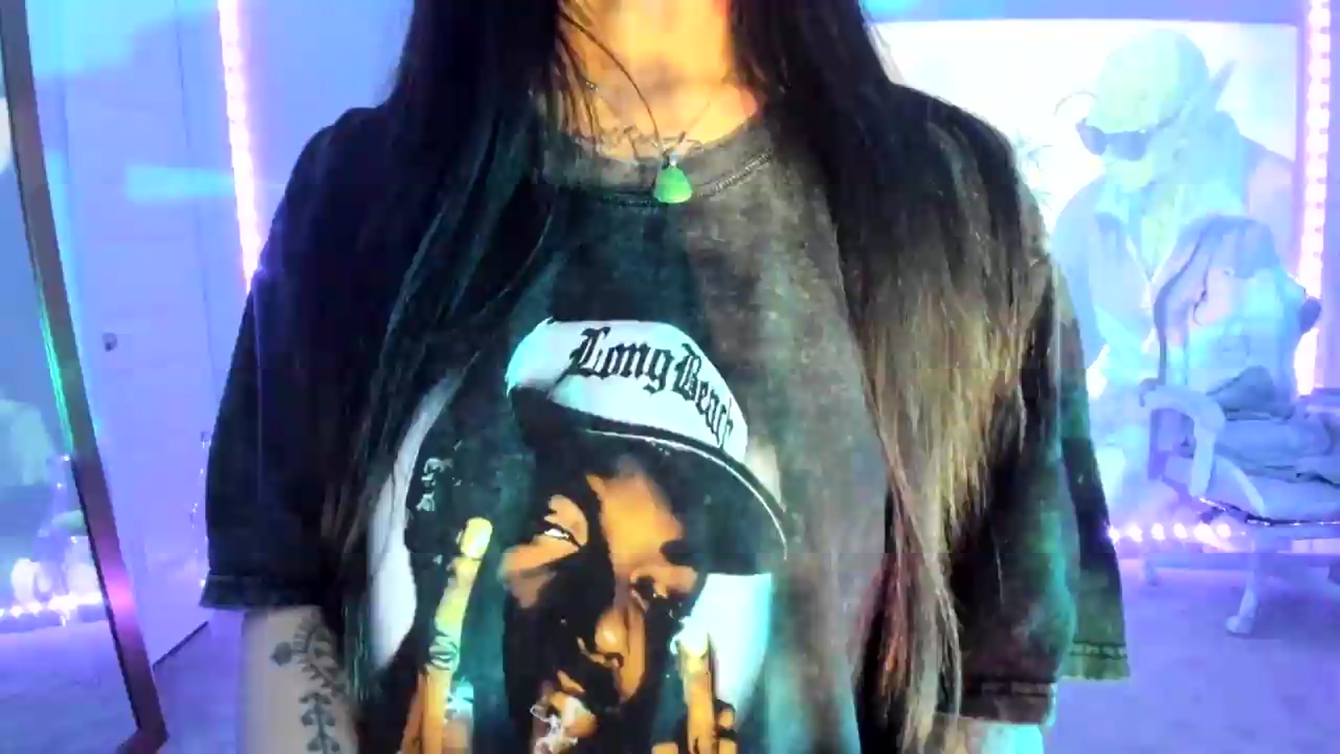 Gallery image thumbnail from dolllface's myfreecams stream on, 08/20/2026, 07:50 image 10 of 20