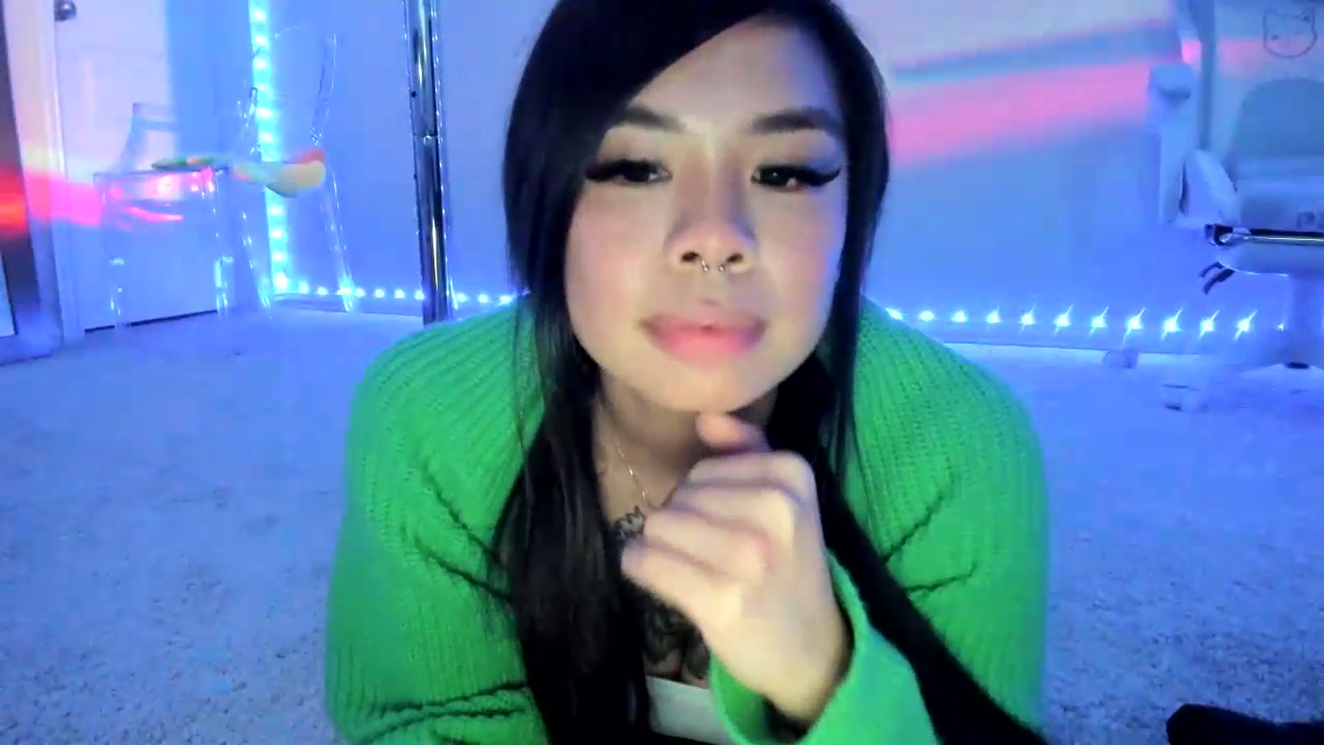 Gallery image thumbnail from dolllface's myfreecams stream on, 08/21/2026, 09:03 image 20 of 20