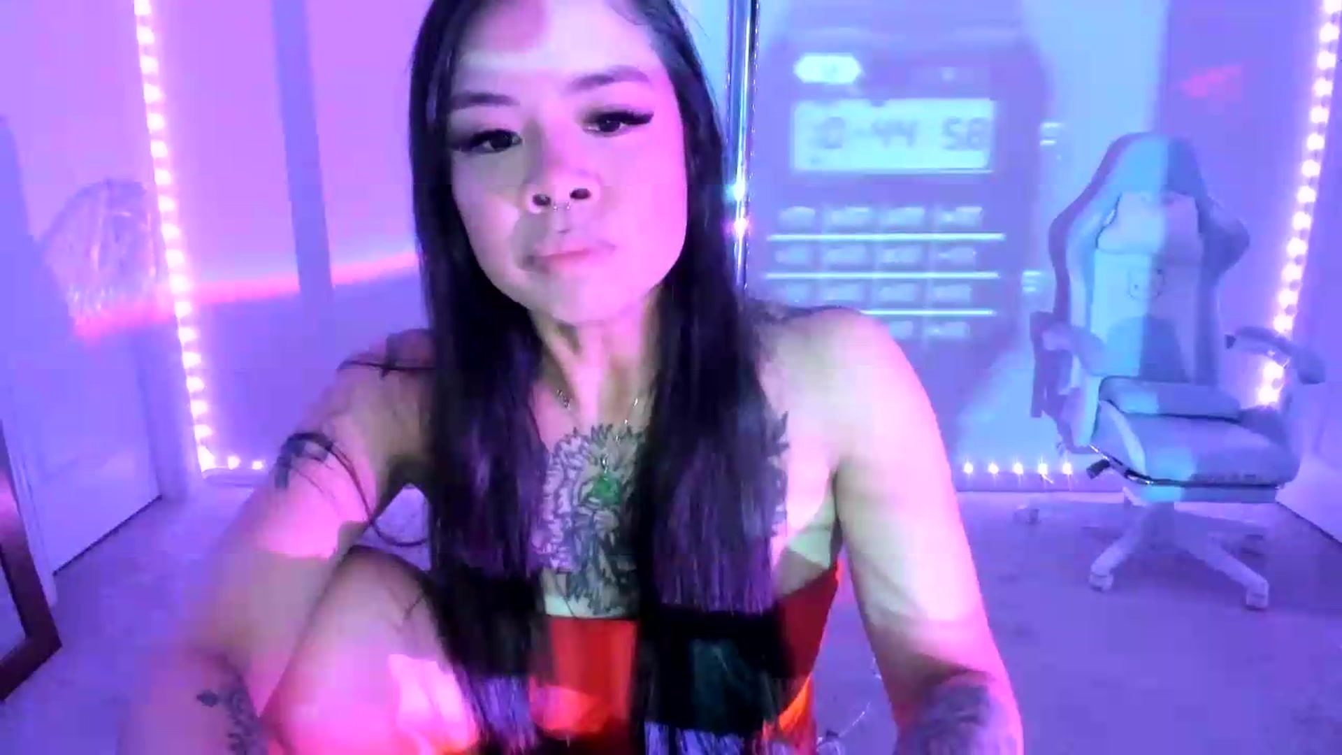 Gallery image thumbnail from dolllface's myfreecams stream on, 08/22/2026, 01:50 image 9 of 20