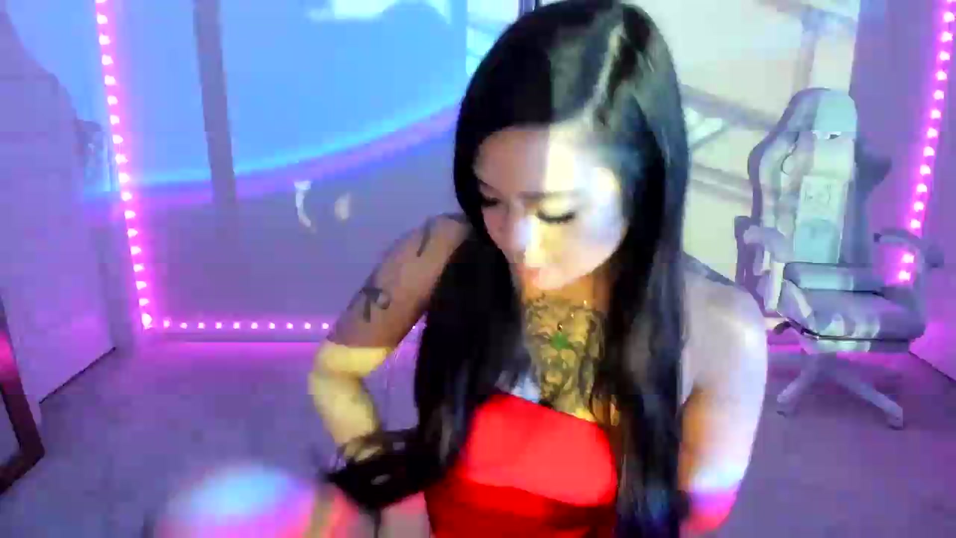 Gallery image thumbnail from dolllface's myfreecams stream on, 08/22/2026, 01:50 image 1 of 20