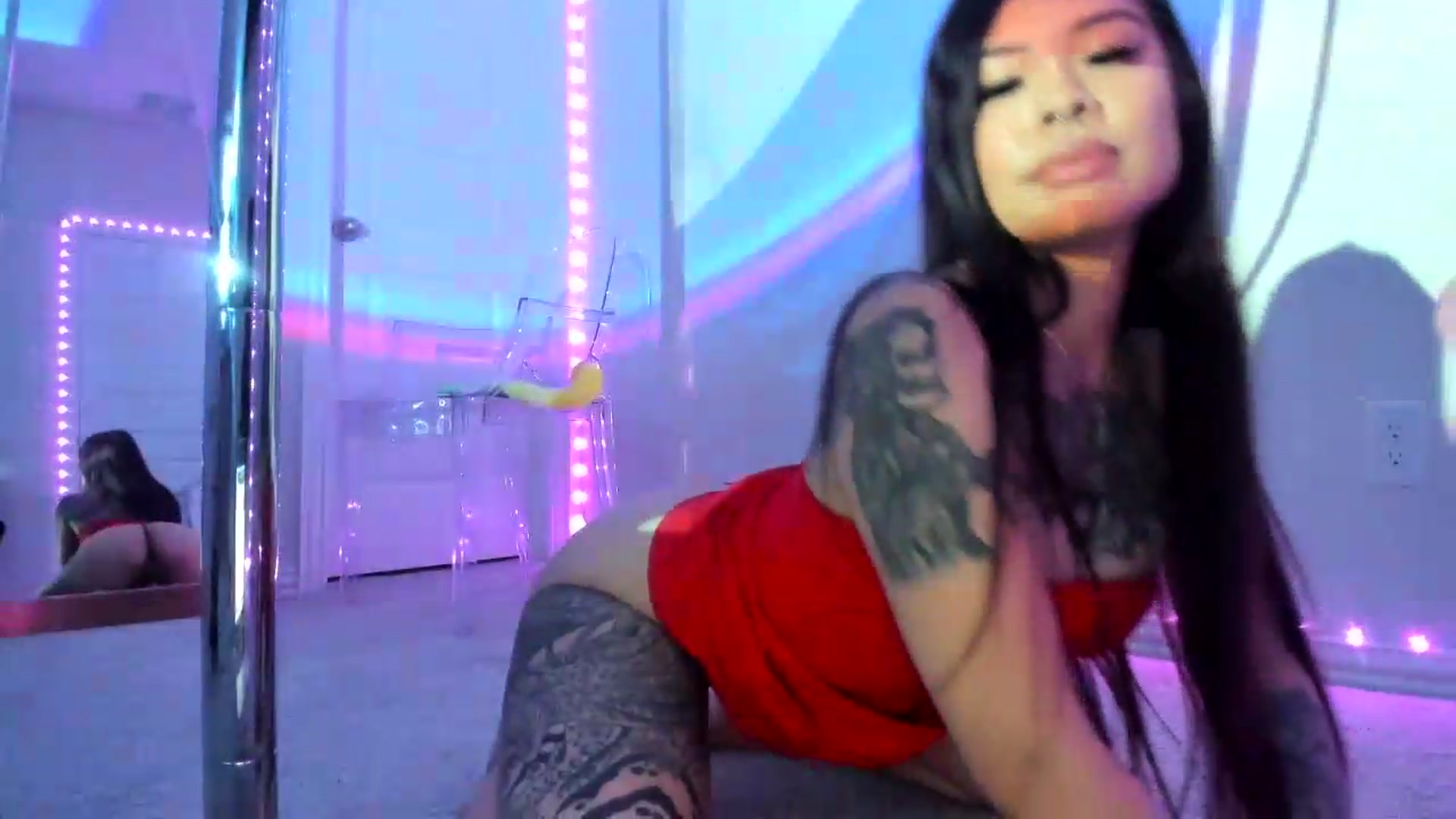 Gallery image thumbnail from dolllface's myfreecams stream on, 08/22/2026, 09:06 image 3 of 20