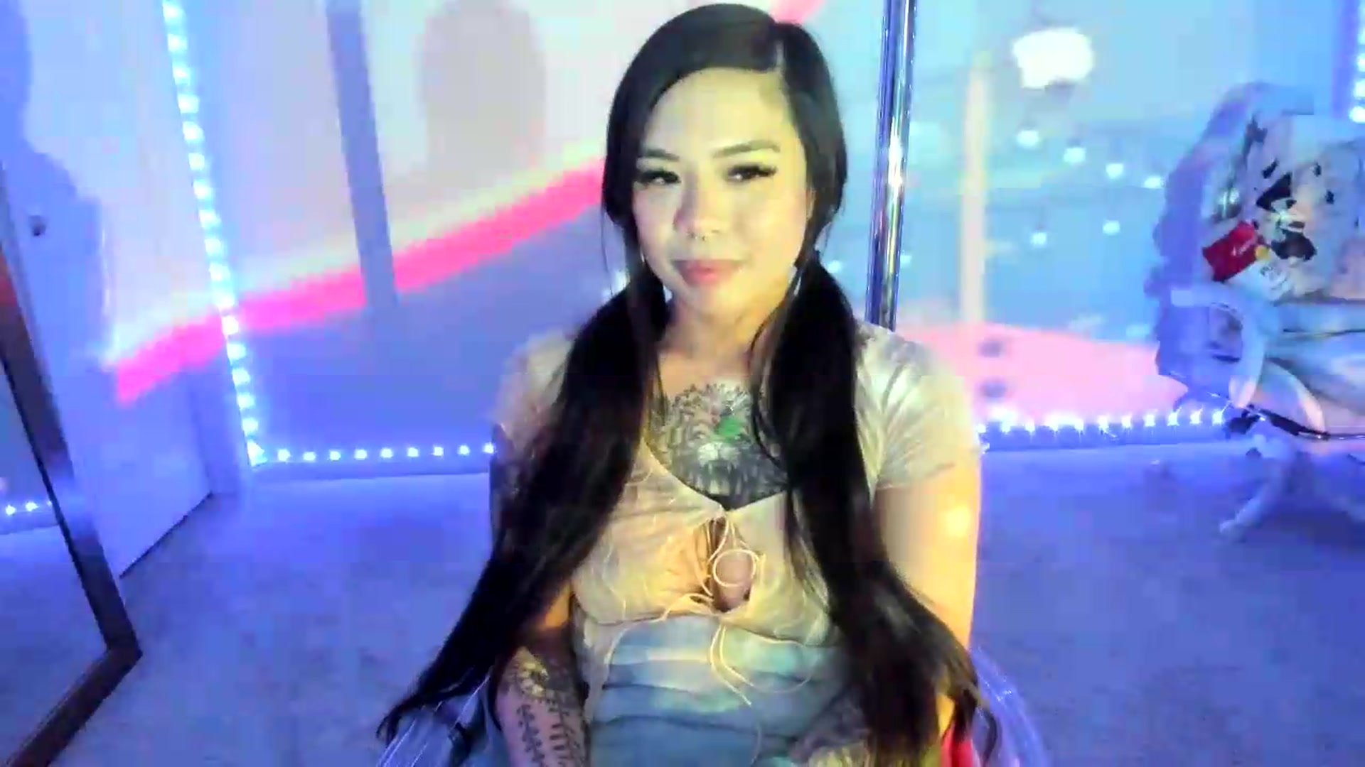 Gallery image thumbnail from dolllface's myfreecams stream on, 08/23/2026, 04:29 image 13 of 20