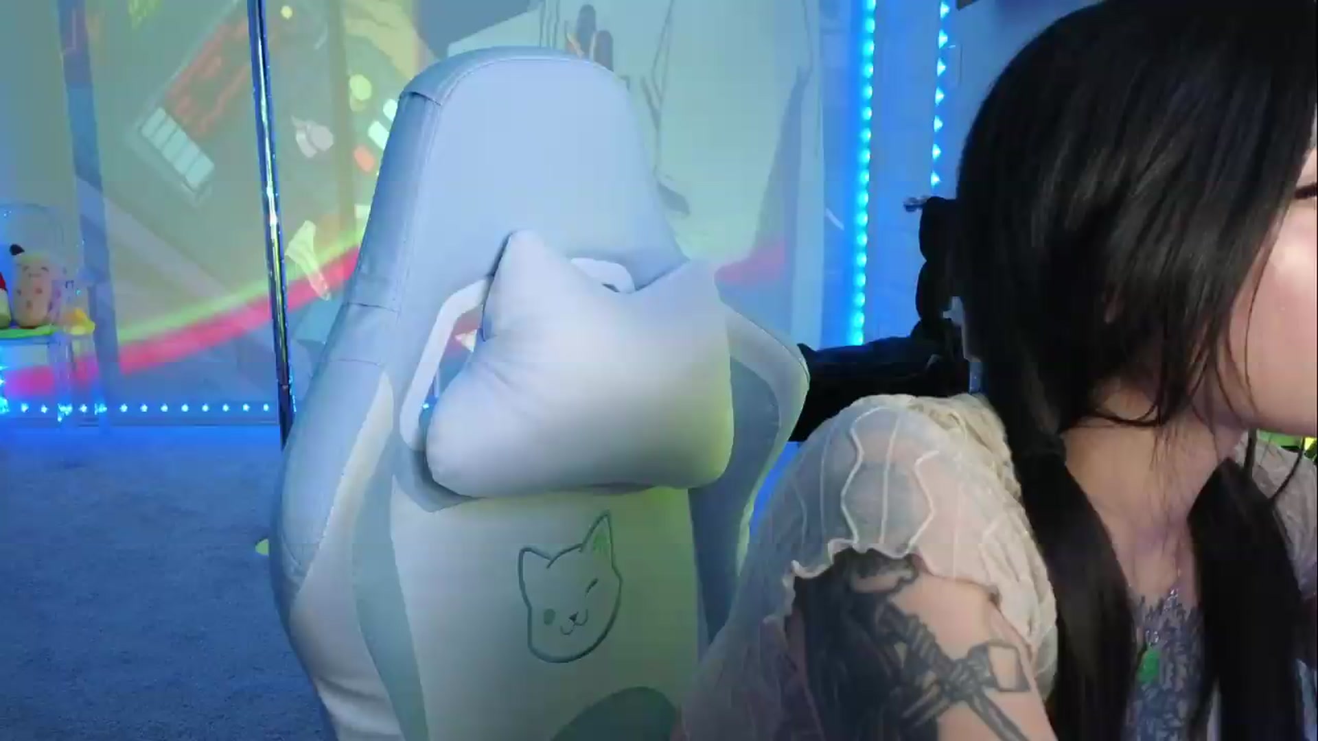 Gallery image thumbnail from dolllface's myfreecams stream on, 08/23/2026, 08:07 image 9 of 20
