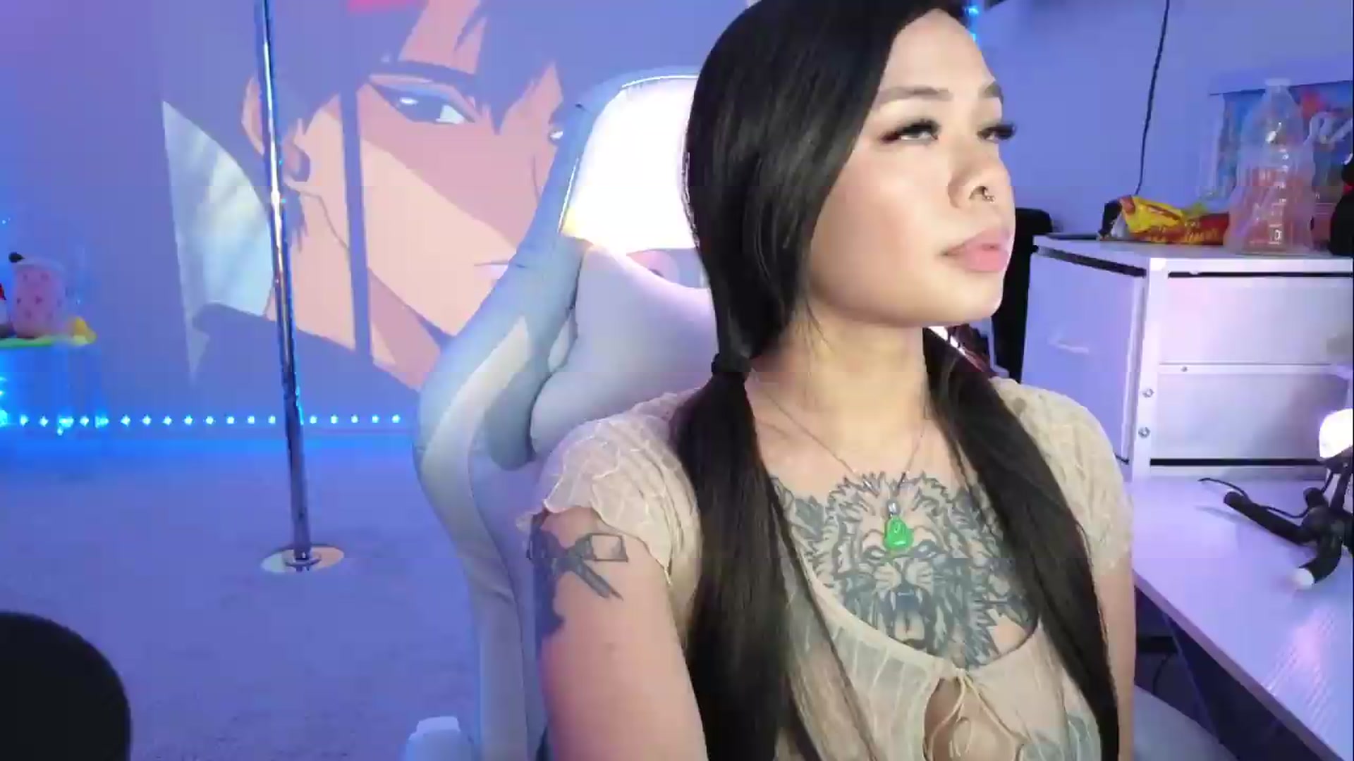 Gallery image thumbnail from dolllface's myfreecams stream on, 08/23/2026, 08:07 image 3 of 20
