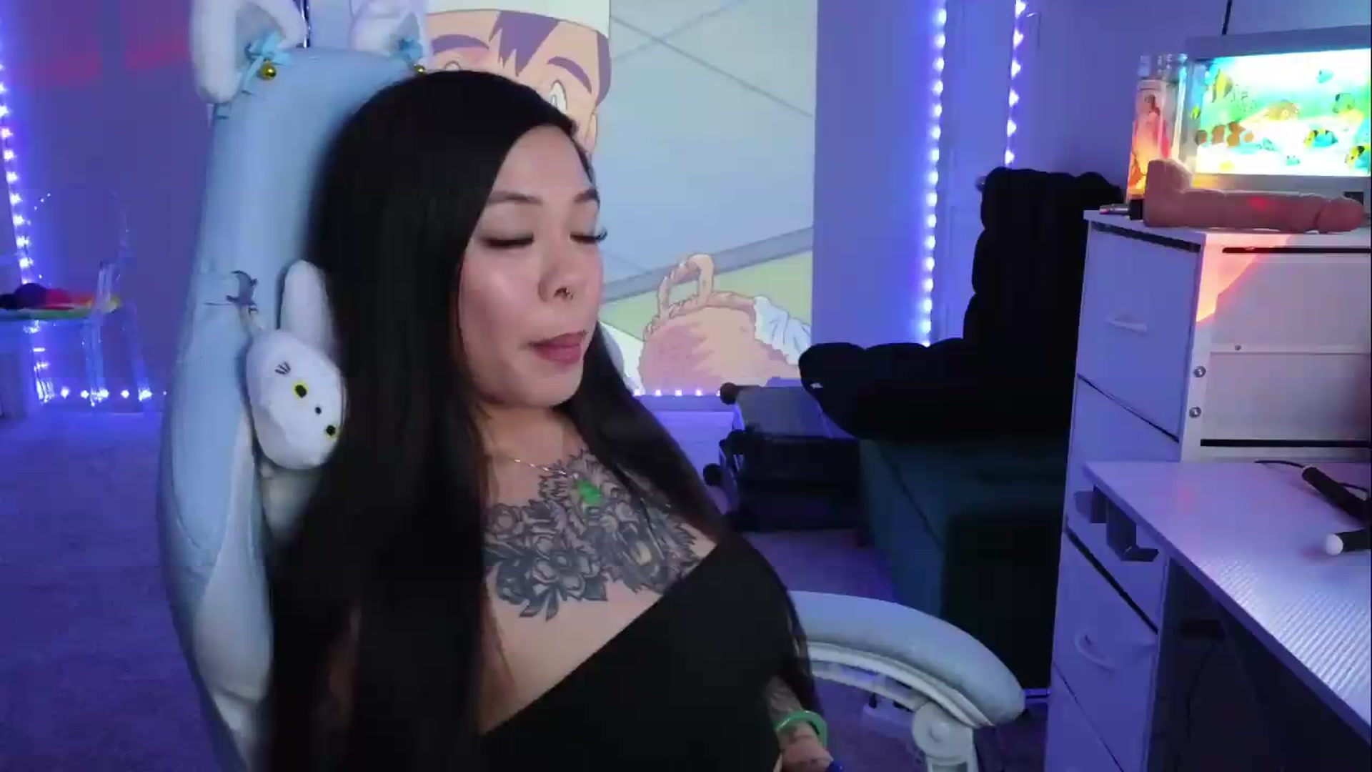 Gallery image thumbnail from dolllface's myfreecams stream on, 08/26/2026, 07:45 image 3 of 20