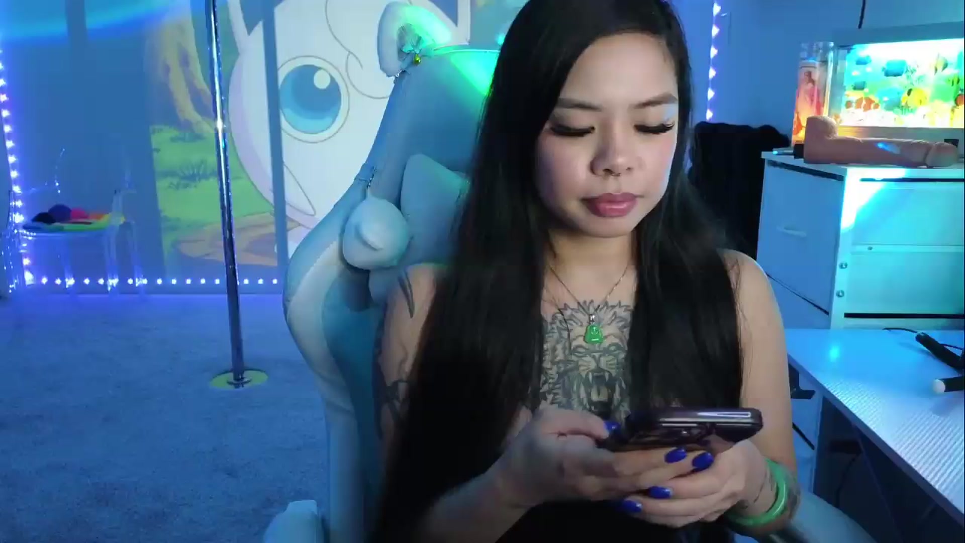 Gallery image thumbnail from dolllface's myfreecams stream on, 08/26/2026, 07:45 image 11 of 20