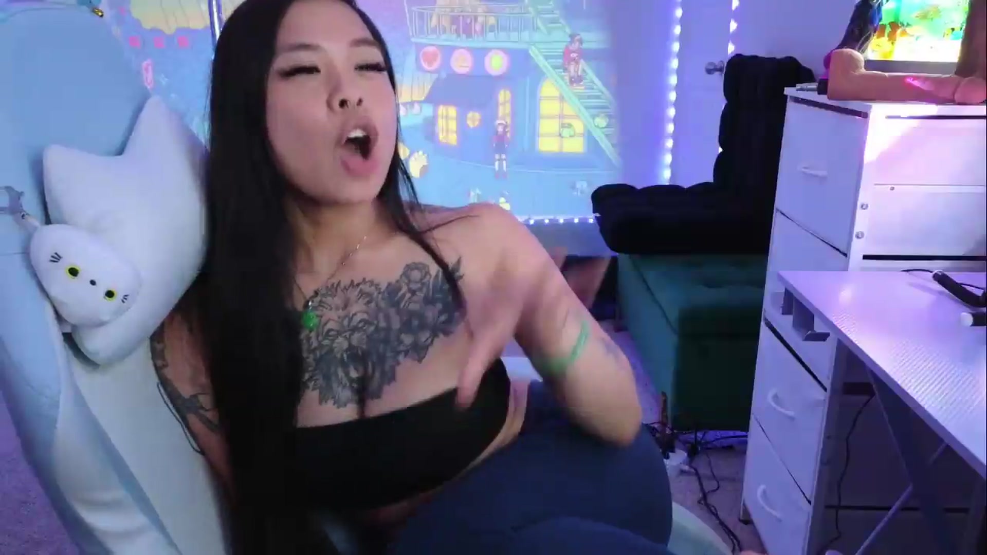Gallery image thumbnail from dolllface's myfreecams stream on, 08/26/2026, 16:53 image 20 of 20